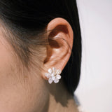 Petite Keshi Pearls Clustered Flower Stud Earrings №33