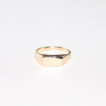 Blume-Jewellery-9-carat-9ct-Solid-Gold-Baguette-Signet-Ring-chunky-pinky-rectangle-classic-timeless-everday-staple-hanmade-uk-contemporary-cool-jewellery
