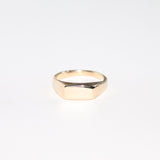 Blume-Jewellery-9-carat-9ct-Solid-Gold-Baguette-Signet-Ring-chunky-pinky-rectangle-classic-timeless-everday-staple-hanmade-uk-contemporary-cool-jewellery
