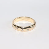 Blume-Jewellery-9-carat-9ct-Solid-Yellow-Gold-Star-Set-Lab-Diamond-Ring-Band-Wedding-Band-Stars-five-stones-cool-effortless-everyday-sparkle-modern-heirloom-keepskae-stacking-jewellery-handmade-uk