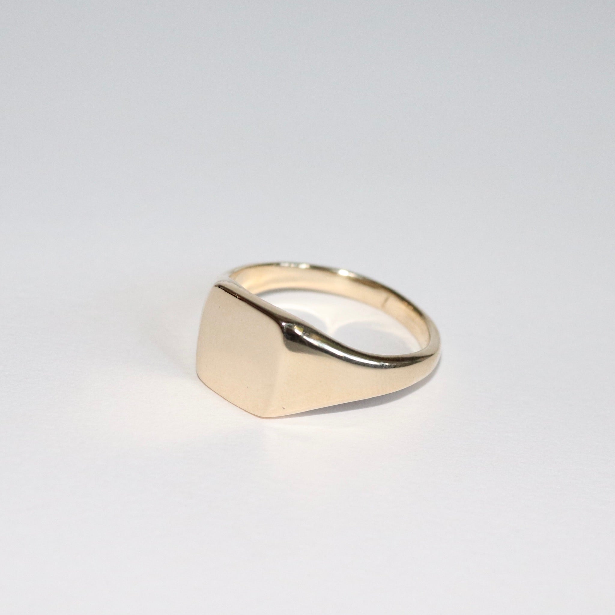 Blume-Jewellery-9-carat-9ct-solid-Gold-yellow-Sterling-Signet-Ring-Large-Soft-Rounded-Square-Face-Everyday-Timeless-Vintage-Inspired-Pinky-UK-Handmade-Classic