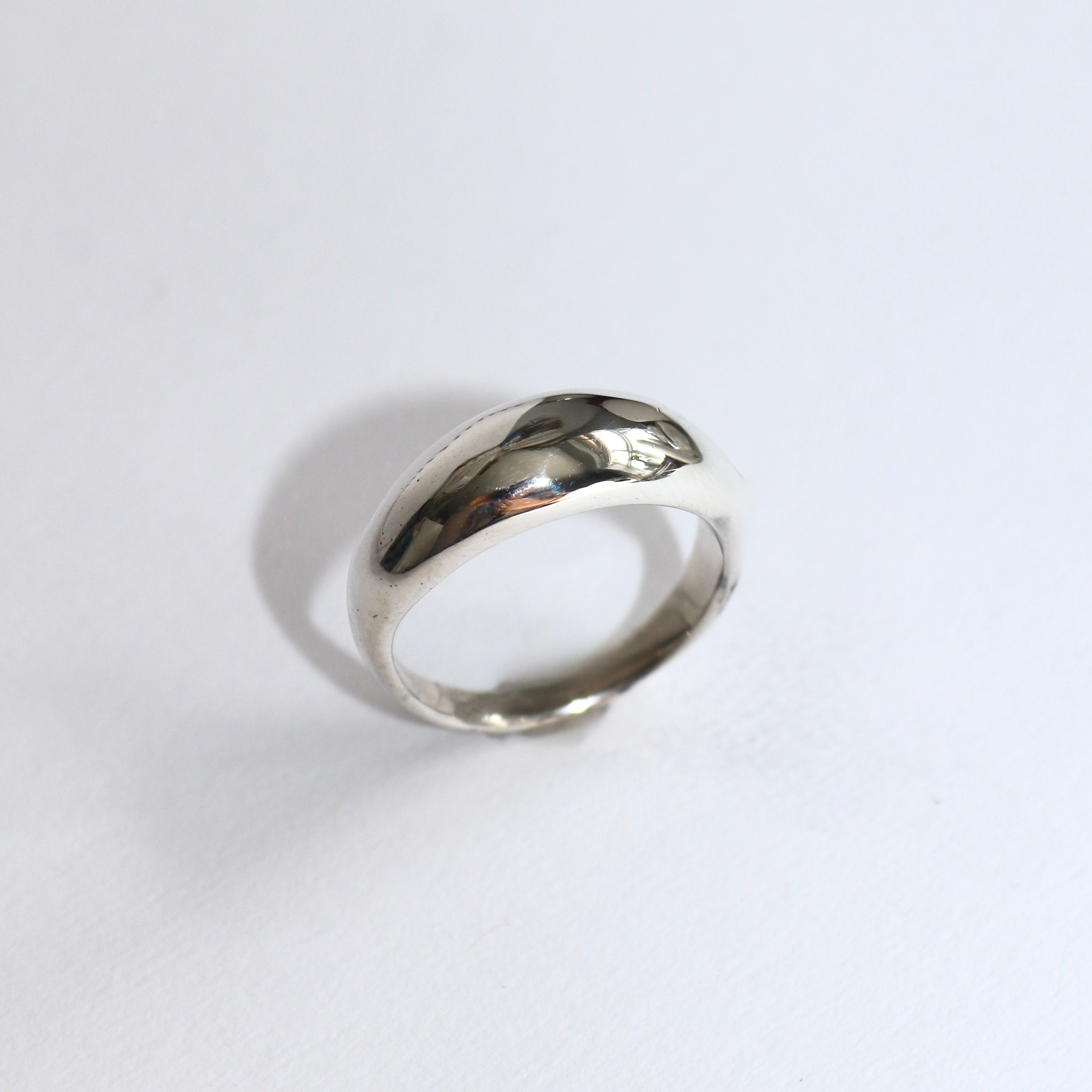 Blume-Jewellery-Classic-Bombe-Chunky-bold-Shine-Sterling-Silver-Bubble-Band-Ring-Timeless-Everyday-Stacking-Jewellery-Cool-Contemporary