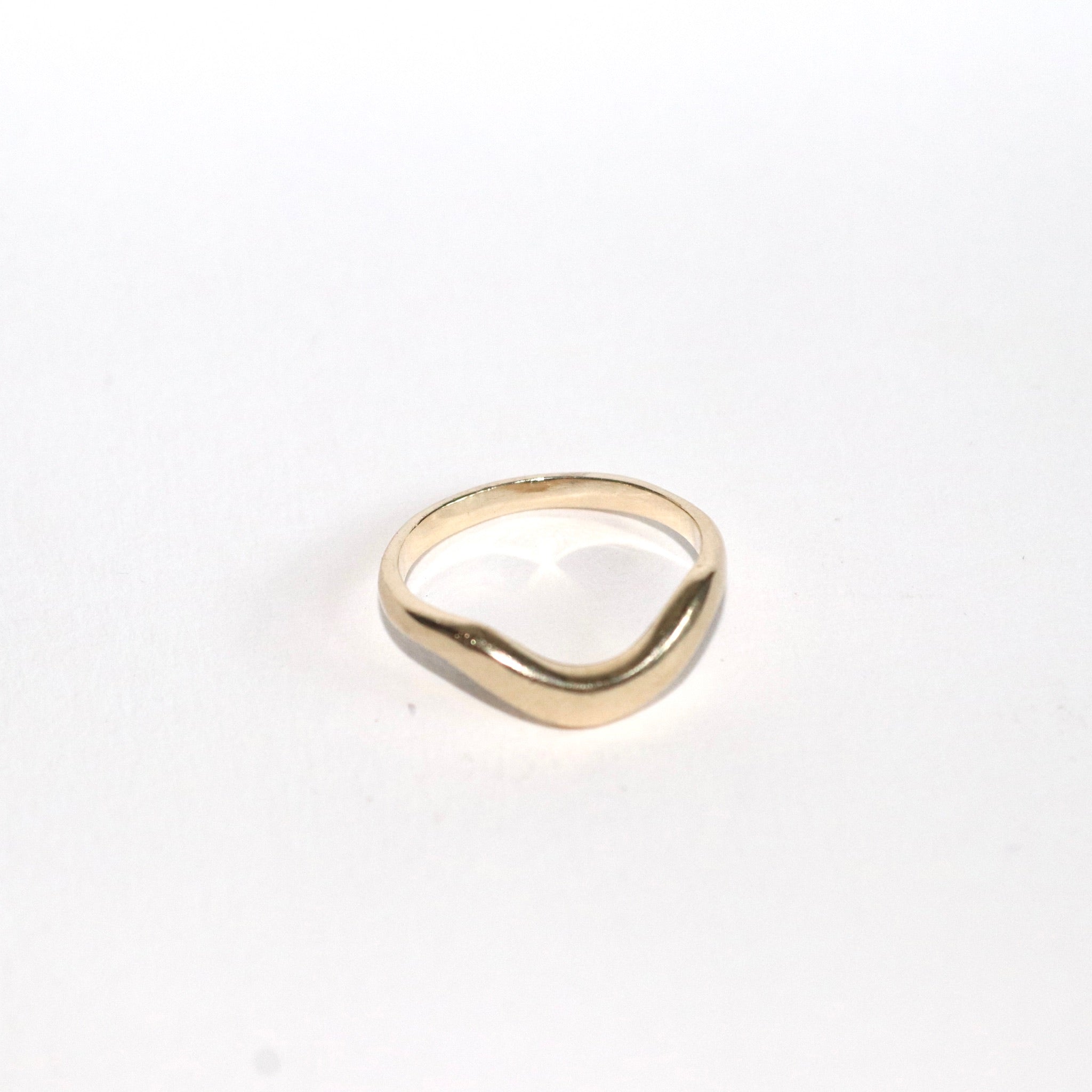 Blume-Jewellery-Curve-Ring-9ct-Solid-Gold-U-Shape-Band-Horseshoe-Classic-Timeless-Everyday-Stacking-essential