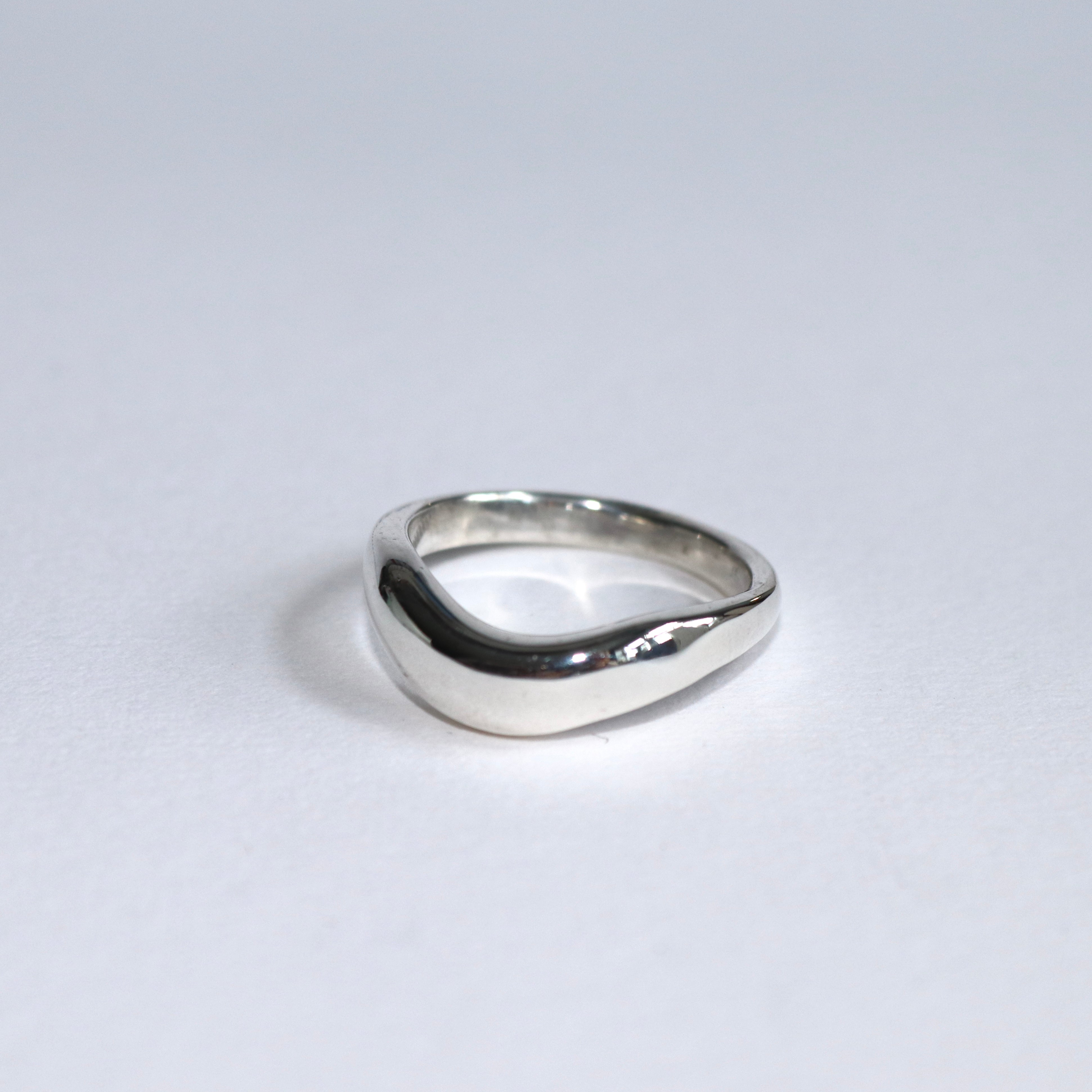 Blume-Jewellery-Sterling-Silver-Curve0-Ring-U-Shape-Chunky-Band-Timeless-Everday-Stacking-Essential-Handmade-UK