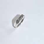 Blume-Jewellery-Sunset-Sterling-silver-signet-ring-chunky-Classic-everyday-hand-engraved-sun-design-motif-jewellery-timeless