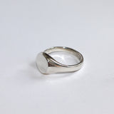 Blume-Jewellery-The-Blume-Signet-Ring-Classic-Timeless-Everday-Round-Signet-Ring-Vintage-Inspired-Easy-Effortless-Jewellery-Handmade-Pinky-Band-Cool-UK