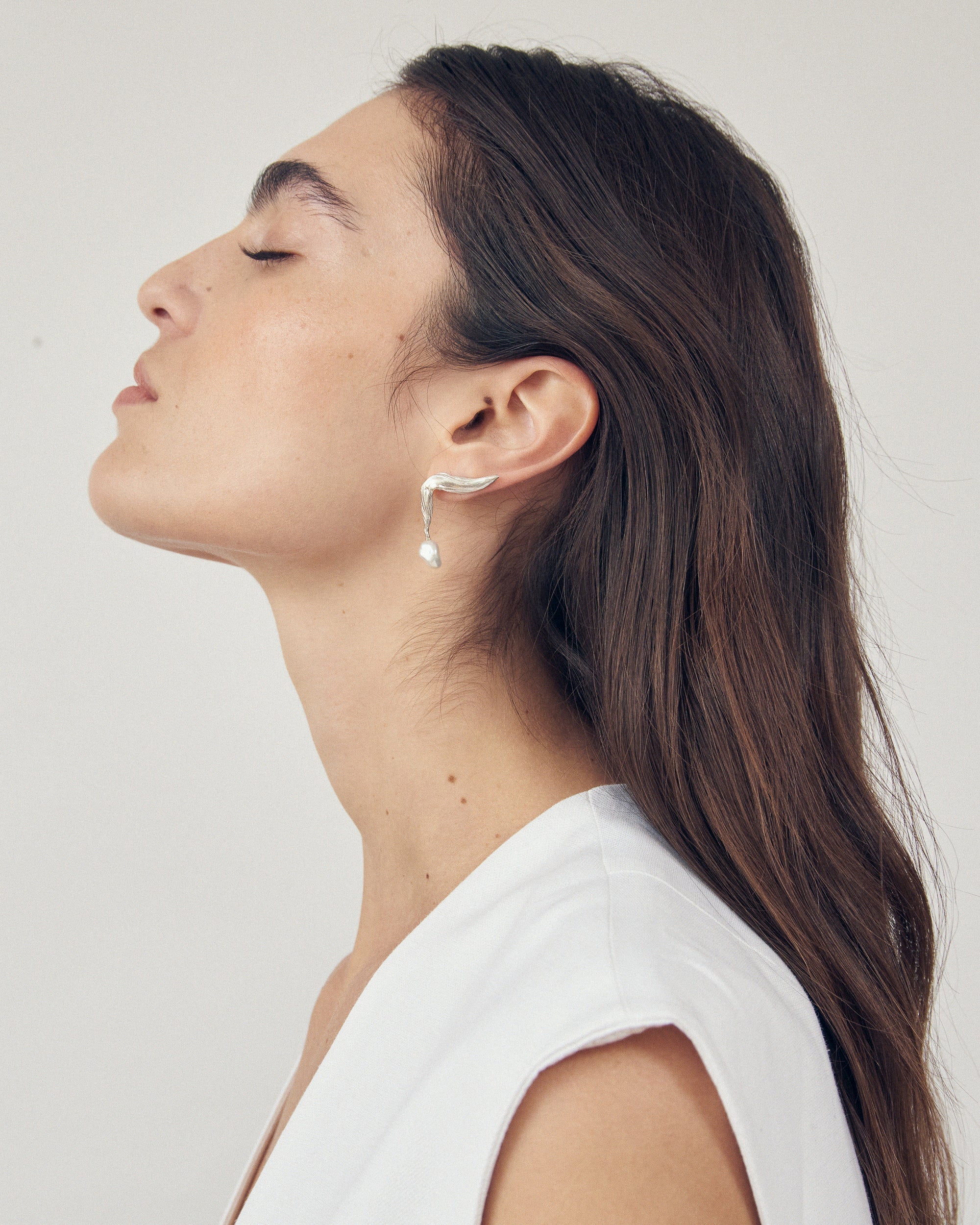 Carolina-De-Barros-Gold-Plated-Sterling-Silver-Pearl-Drop-Statement-IPE-EARRINGS