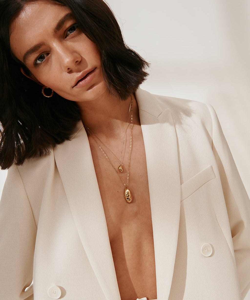 Carolina-de-Barros-Drop-Oval-Shell-Chain-Pendant-Necklace-Jumonia-Sterling-Silver-18ct-Gold-Plated