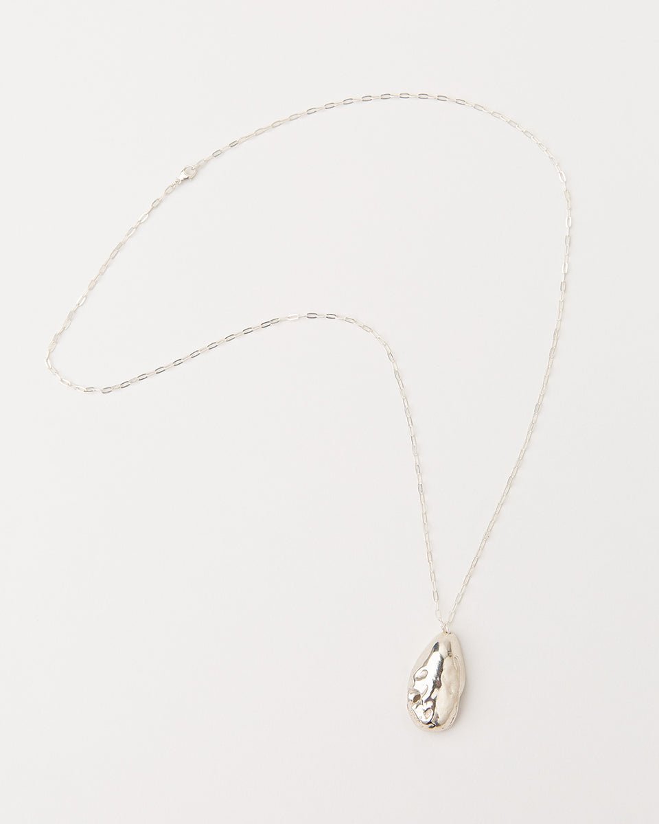 Carolina-de-Barros-Drop-Oval-Shell-Chain-Pendant-Necklace-Jumonia-Sterling-Silver-18ct-Gold-Plated