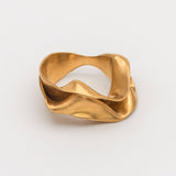 Carolina-de-Barros-Figo-Ring-Sterling-Silver-Statement-Sculptural-Gold-Plated