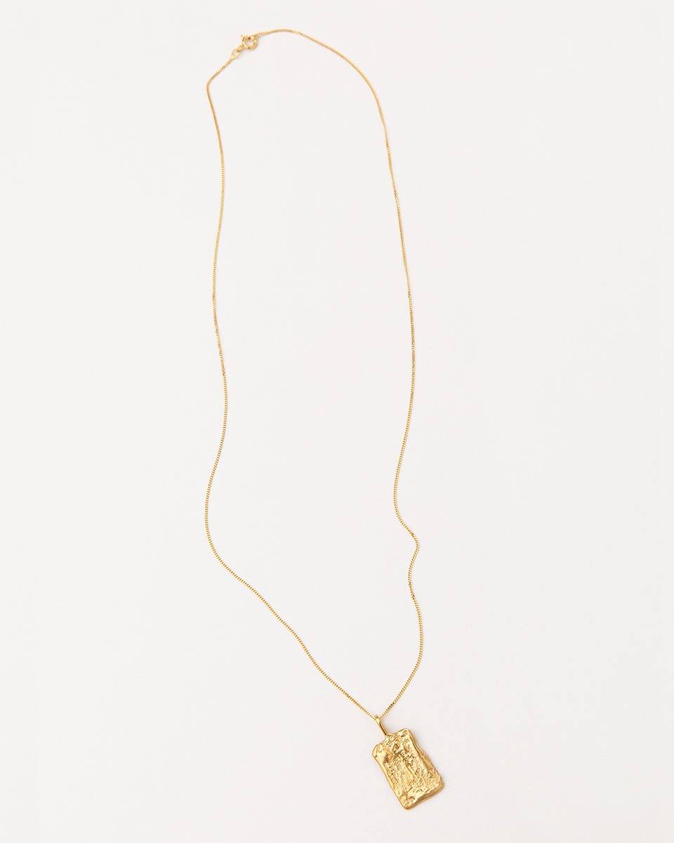 Carolina-de-Barros-Rectangle-Textured-Pendant-Sal-Necklace-18ct-Gold-Plated-Sterling-Silver 