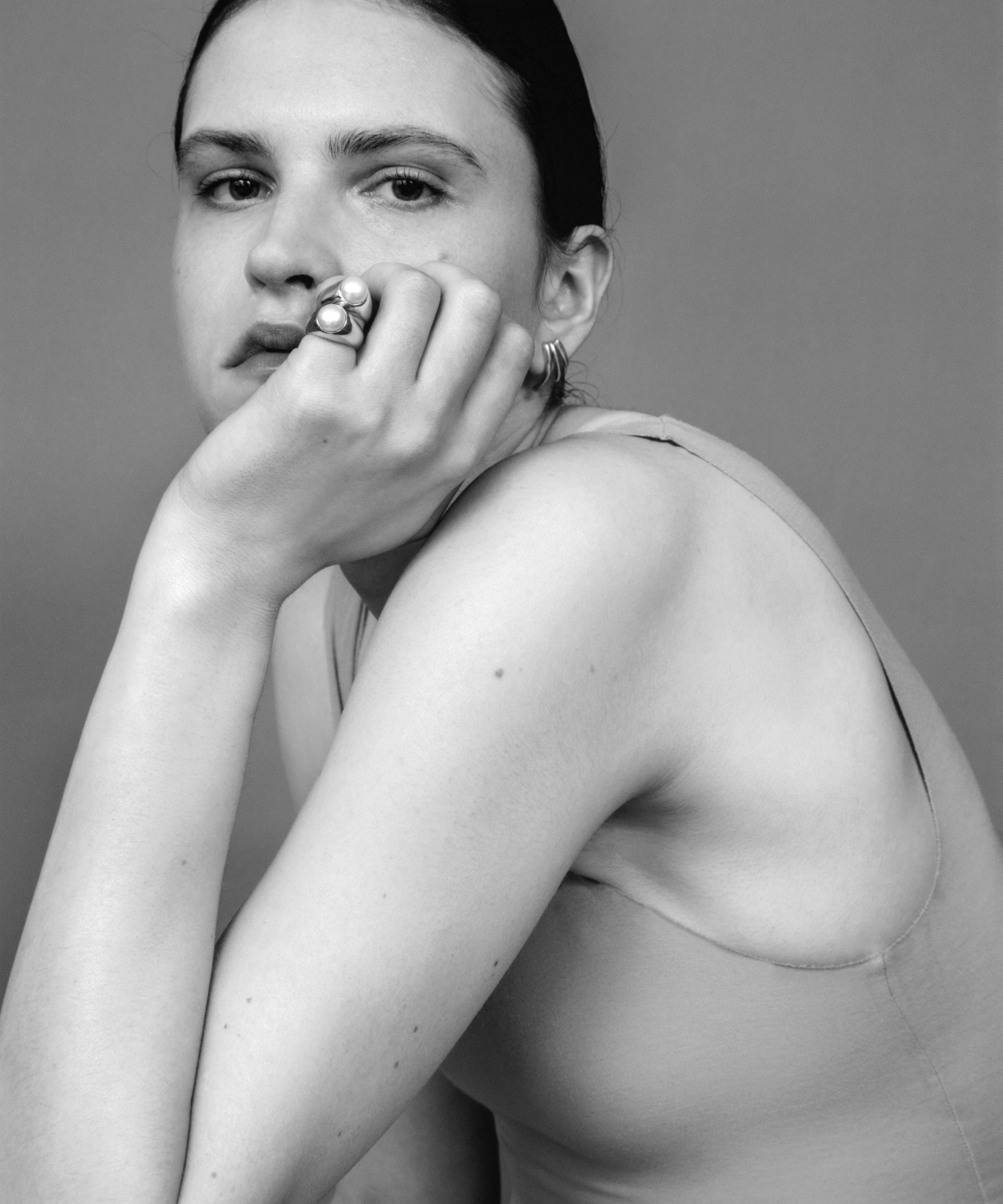 Carolina-de-Barros-Sono-Gold-Plated-18ct-Sterling-Silver-Pearl-Statement-Cocktail-Ring-Large