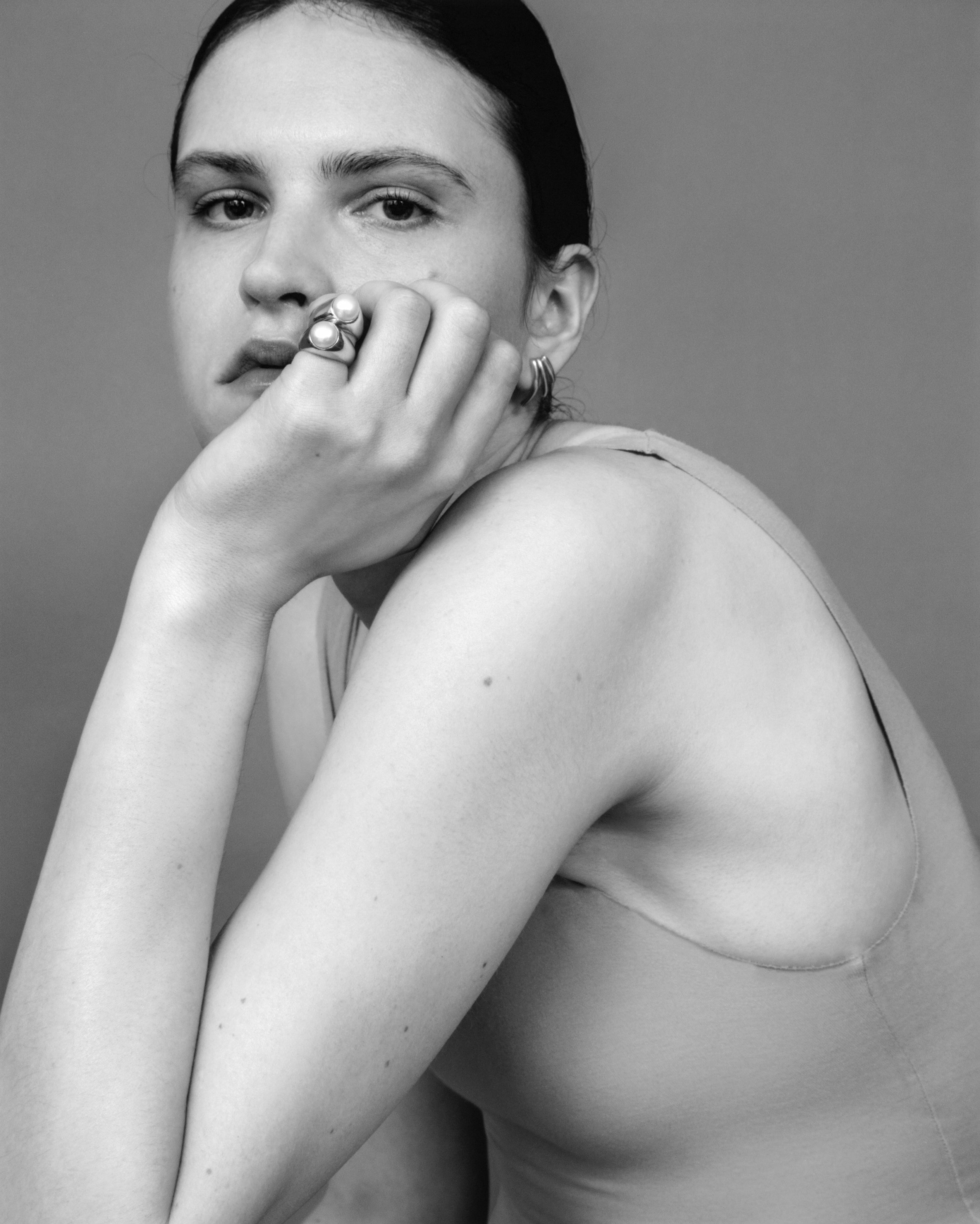 Carolina-de-Barros-Sono-Gold-Plated-18ct-Sterling-Silver-Pearl-Statement-Cocktail-Ring-Large