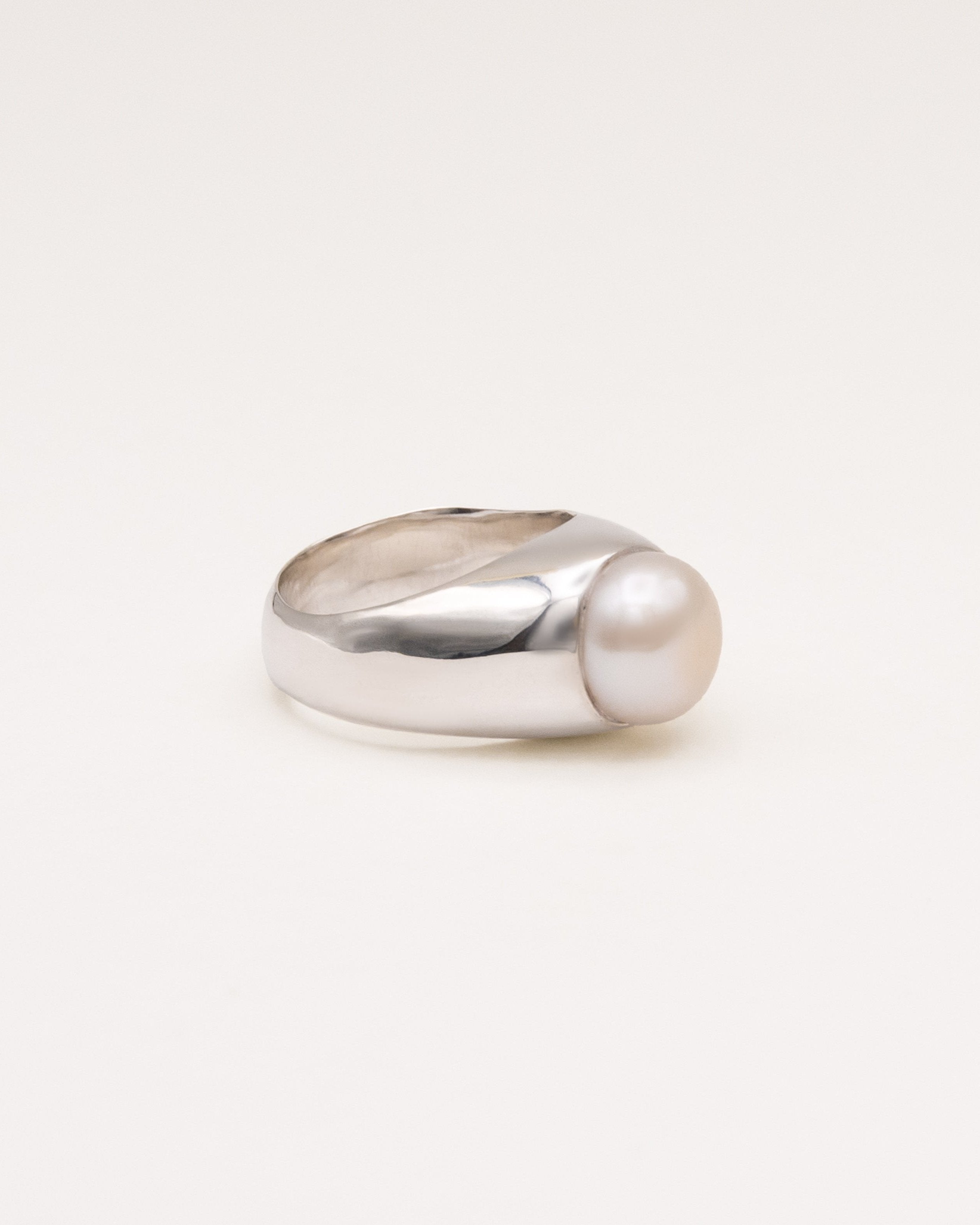 Carolina-de-Barros-Sono-Gold-Plated-18ct-Sterling-Silver-Pearl-Statement-Cocktail-Ring-Large