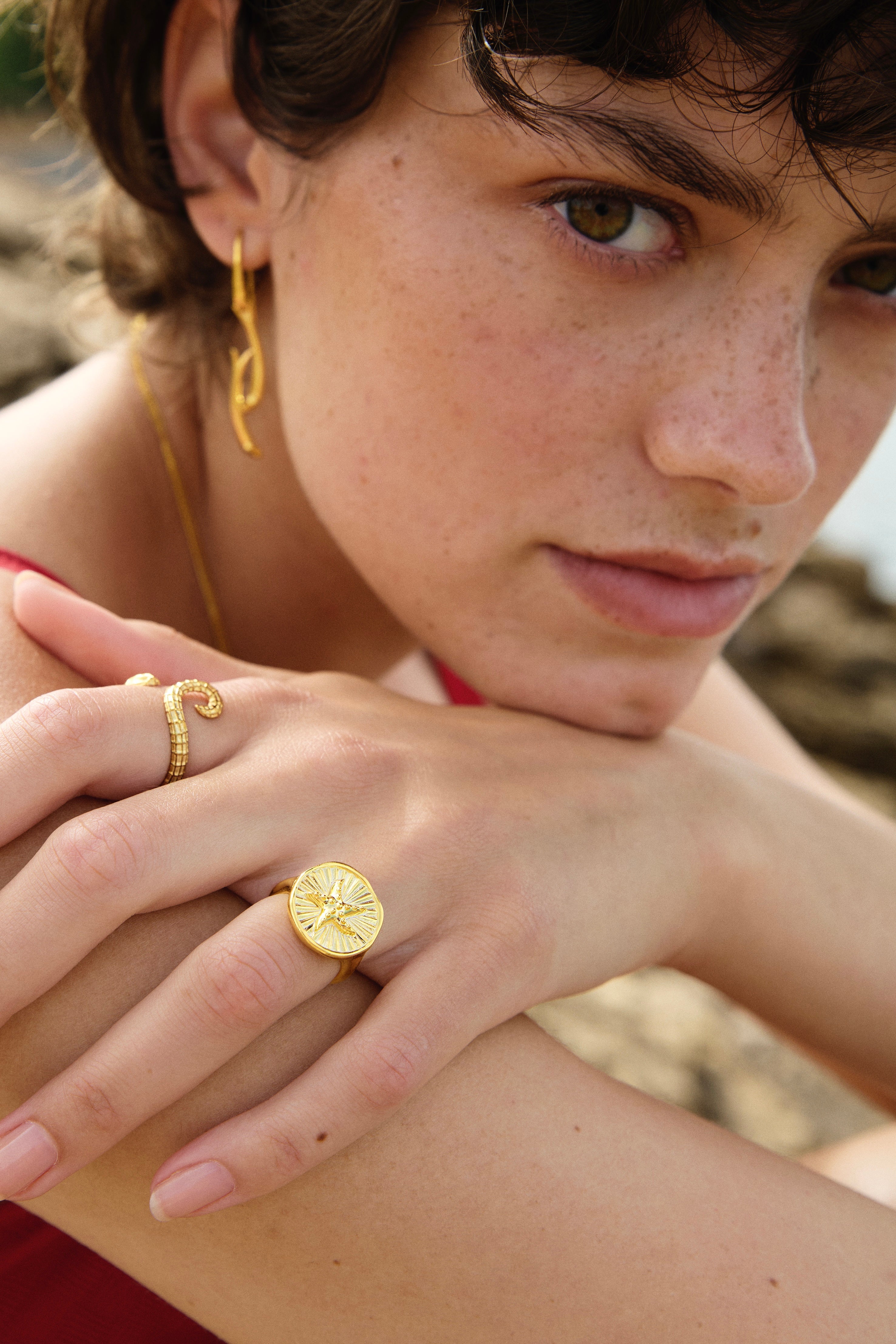 Feggeri-Astra-Chunky-Signet-Pinky-Ring-Gold-Vermeil-Starfish-Round-Star-Marine-Statement