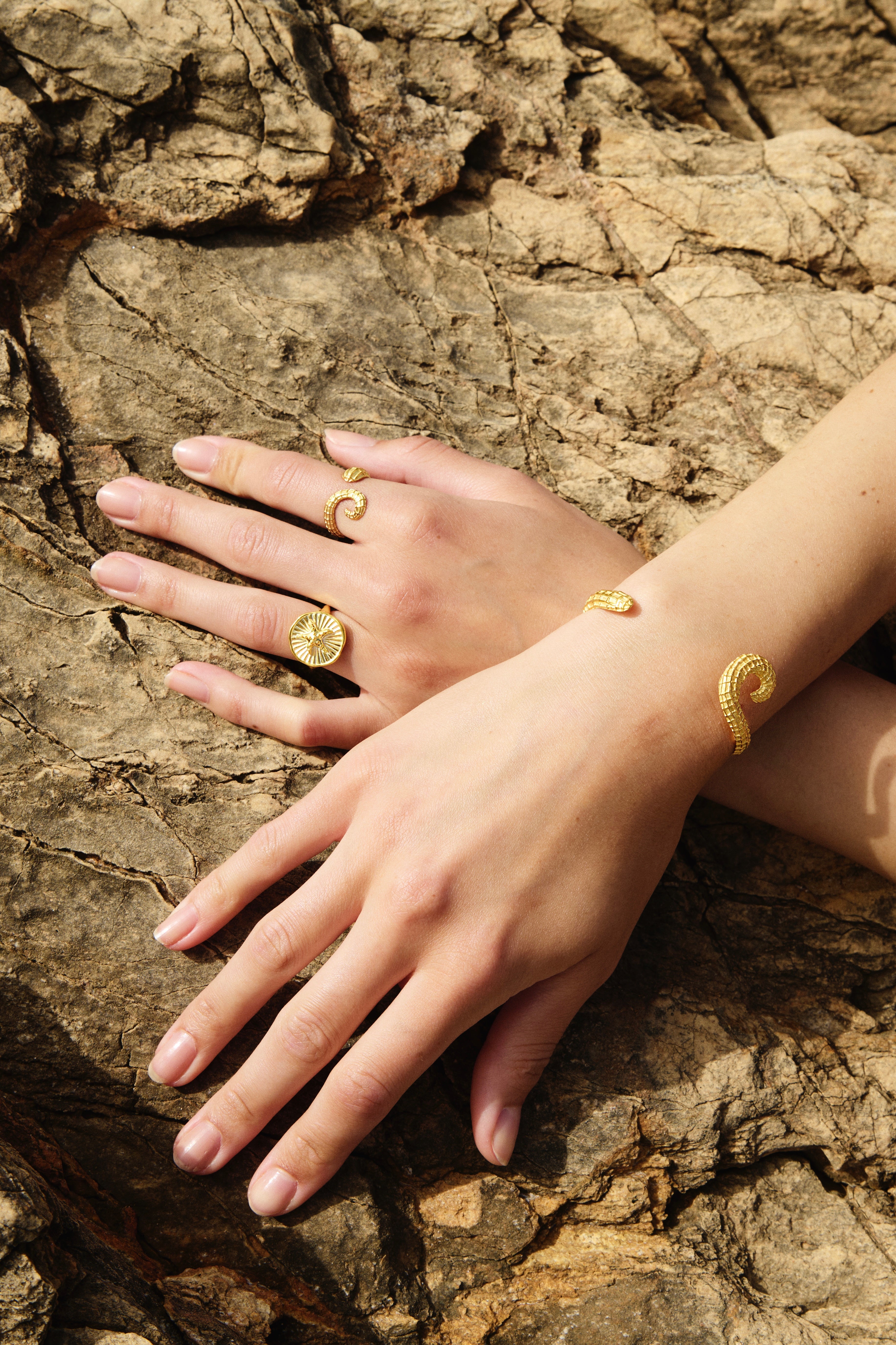 Feggeri-Ippos-Cuff-Gold-Vermeil-Statement-Bracelet-90s-Seahorse-Mediterrean-Coastal-Marine-Jewellery