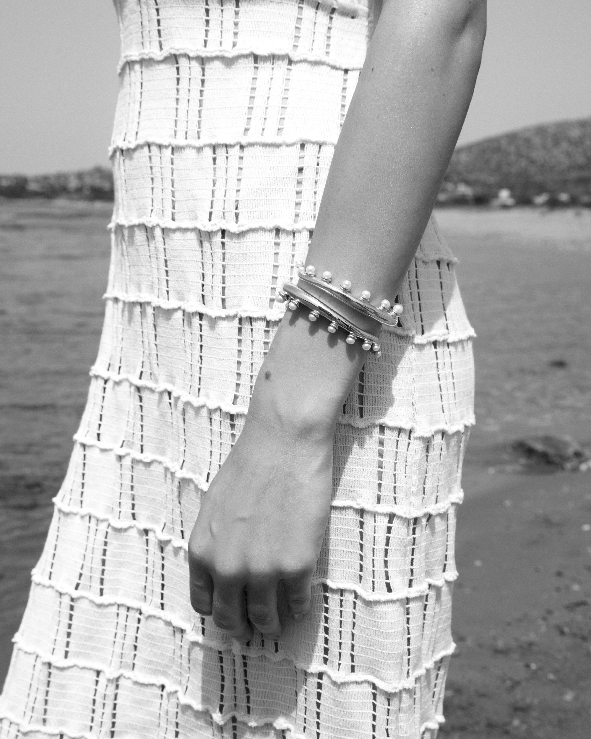 Feggeri-Okto-Cuff-Pearl-Ecrusted-sterling-Silver-statement-bangle-oversized-bracelet-octupus-marine-inspired-jewellery