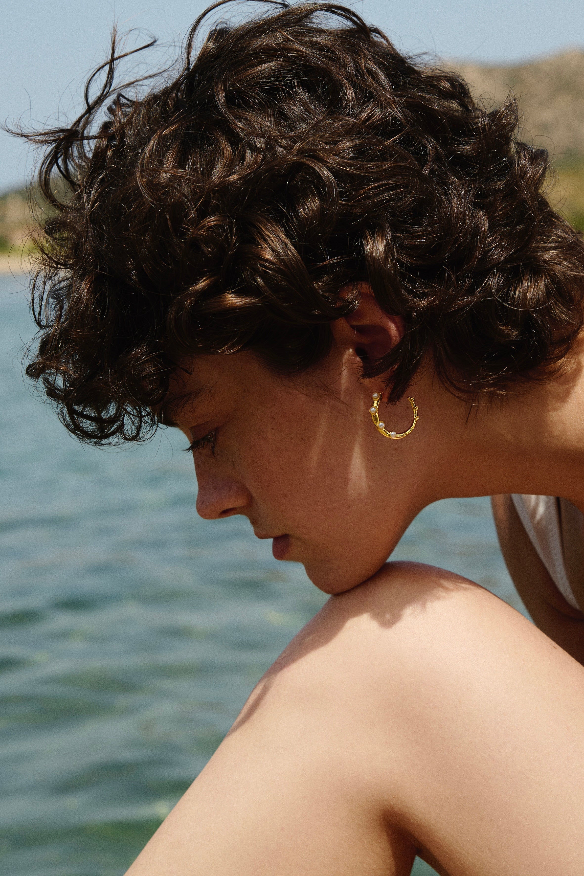 Feggeri-Okto-Pearl-studded-oversized-large-Hoop-Earring-gold-vermeil-hoops-statement