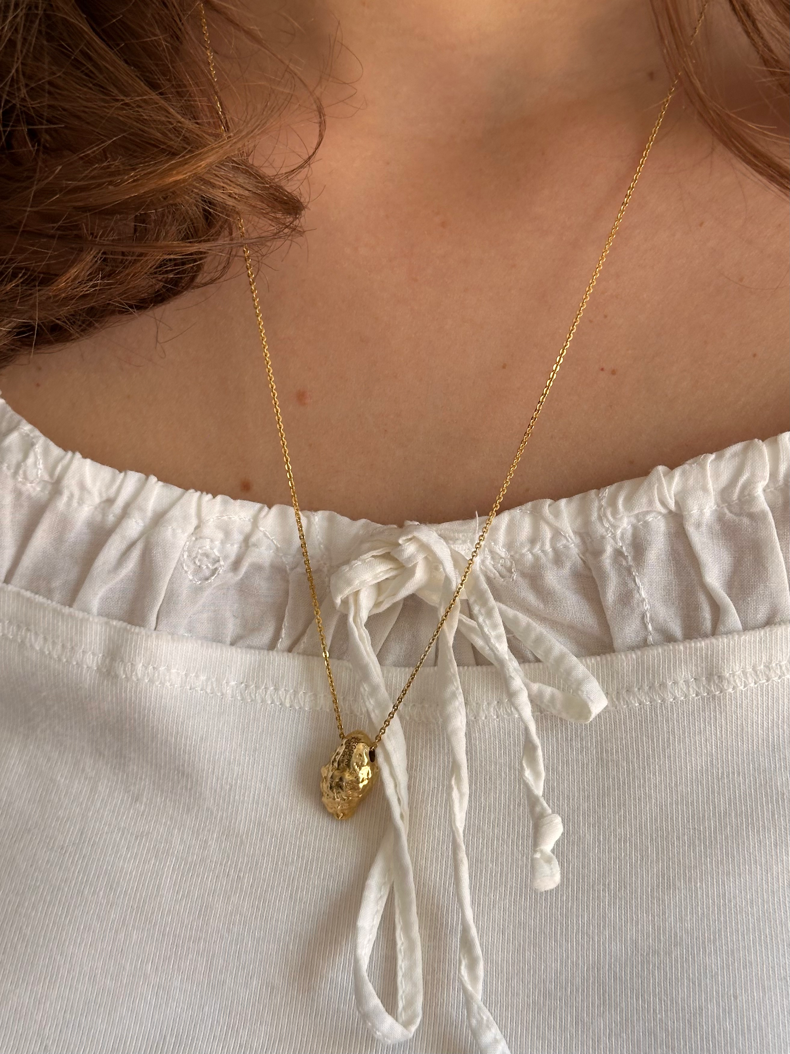Feggeri-Shell-Conch-Pendant-Marine-Coastal-Necklace-Gold-Vermeil-Chain