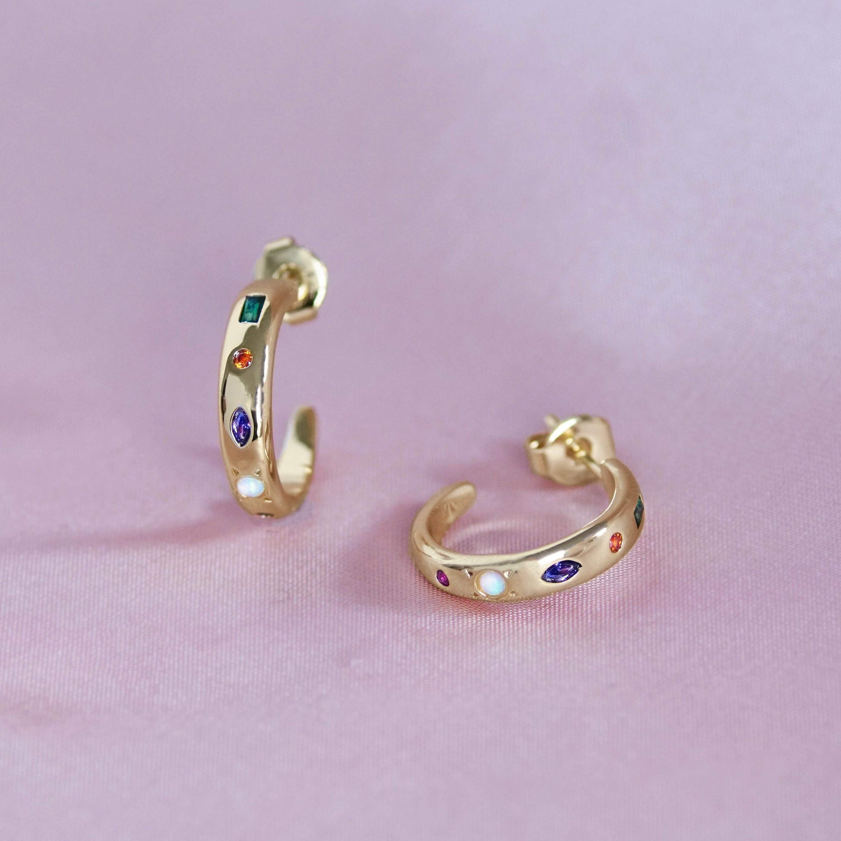 Junk-Jewels-Kaleidoscope -Multicoloured-Stone-gemstone-Hoop-Earrings-Hoops-Gold