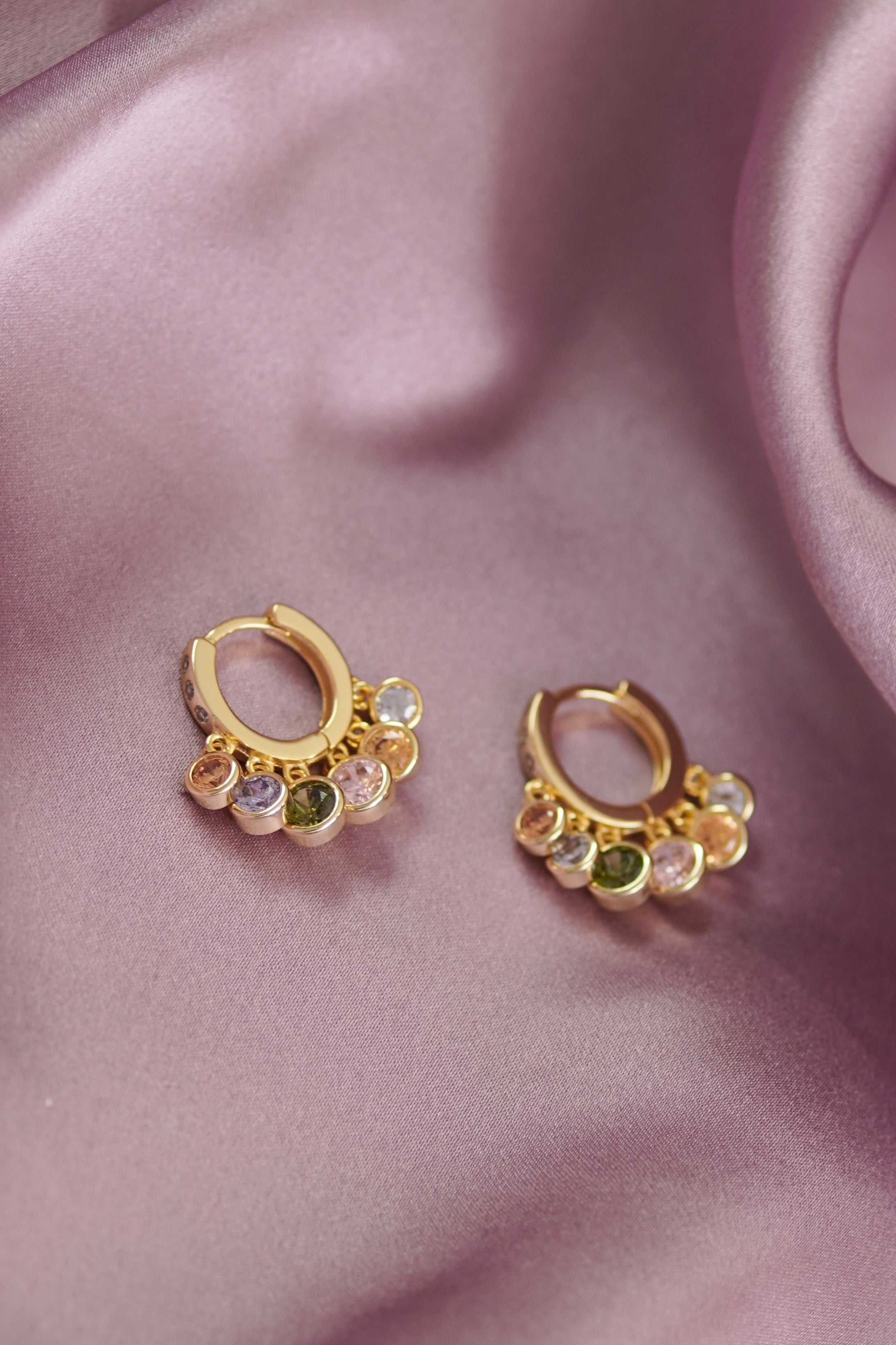 Junk-Jewels-Pastel-Coloured-Gemstone-Stone-Pendant-Drop-Dangle-Oversized-Hoop-Hoops-Earrings-Gold