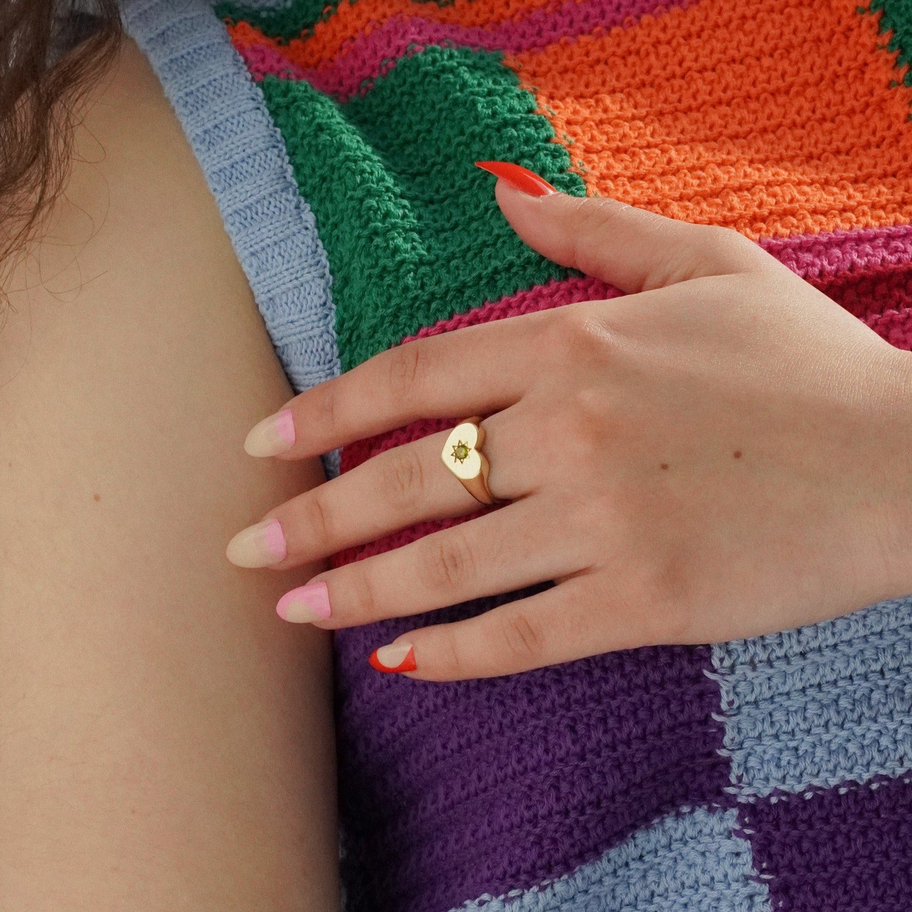 Junk-Jewels-Peridot-Green-Stone-Heart-Star-Signet-Stacking-Ring-Gold-Silver