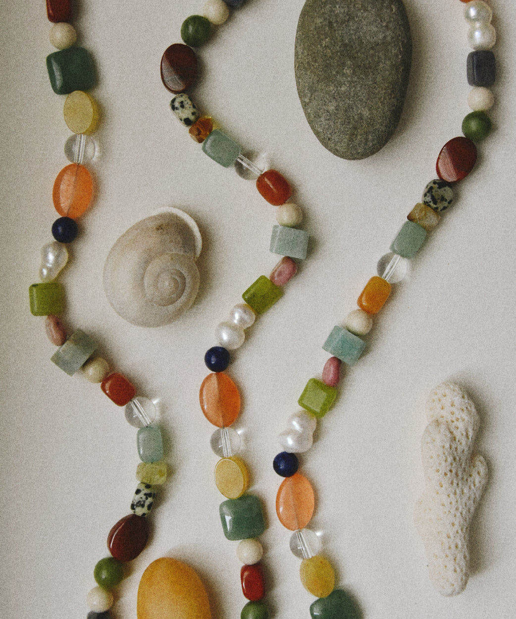 Kan-Studio-Winoma-Necklace-Gemstone-Pearl-Beaded-Bead-Chunky-Multicoloured-Red-Green-Clear-Blue-Chunky-Summer-Statement-Cool-Jewellery