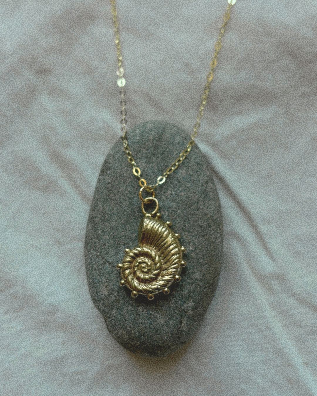 Kan-Studio-nautilus-necklace-swirl-beaded-shell-pendant-spiral-cool-boho-coastal-marine-summer-jewellery