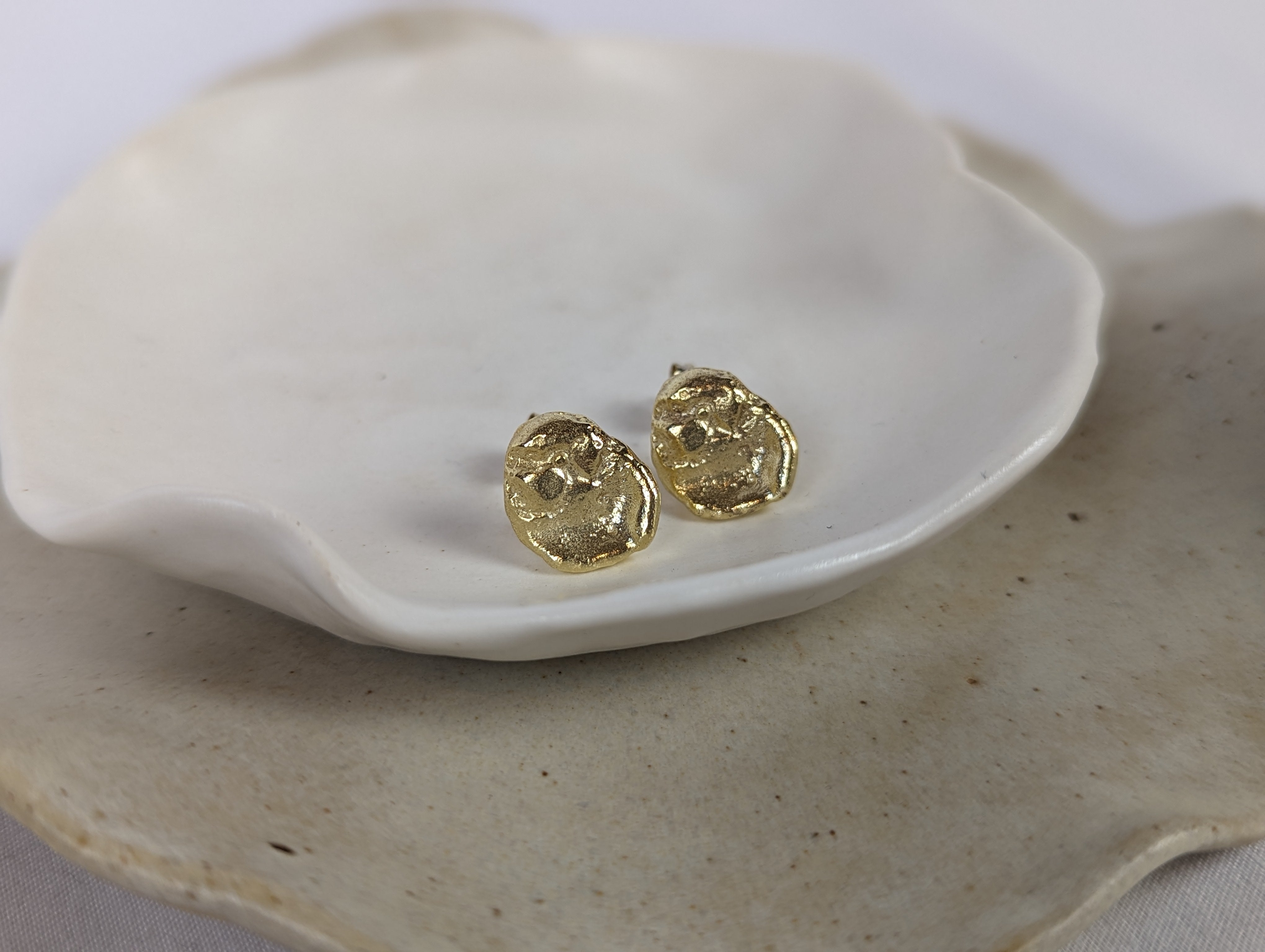 Milly-Maunder-Dara-Studs-Earrings-Stud-18ct-Gold-Plated-Small-Statement-Disc-Coin-Textured-Organic-Molten