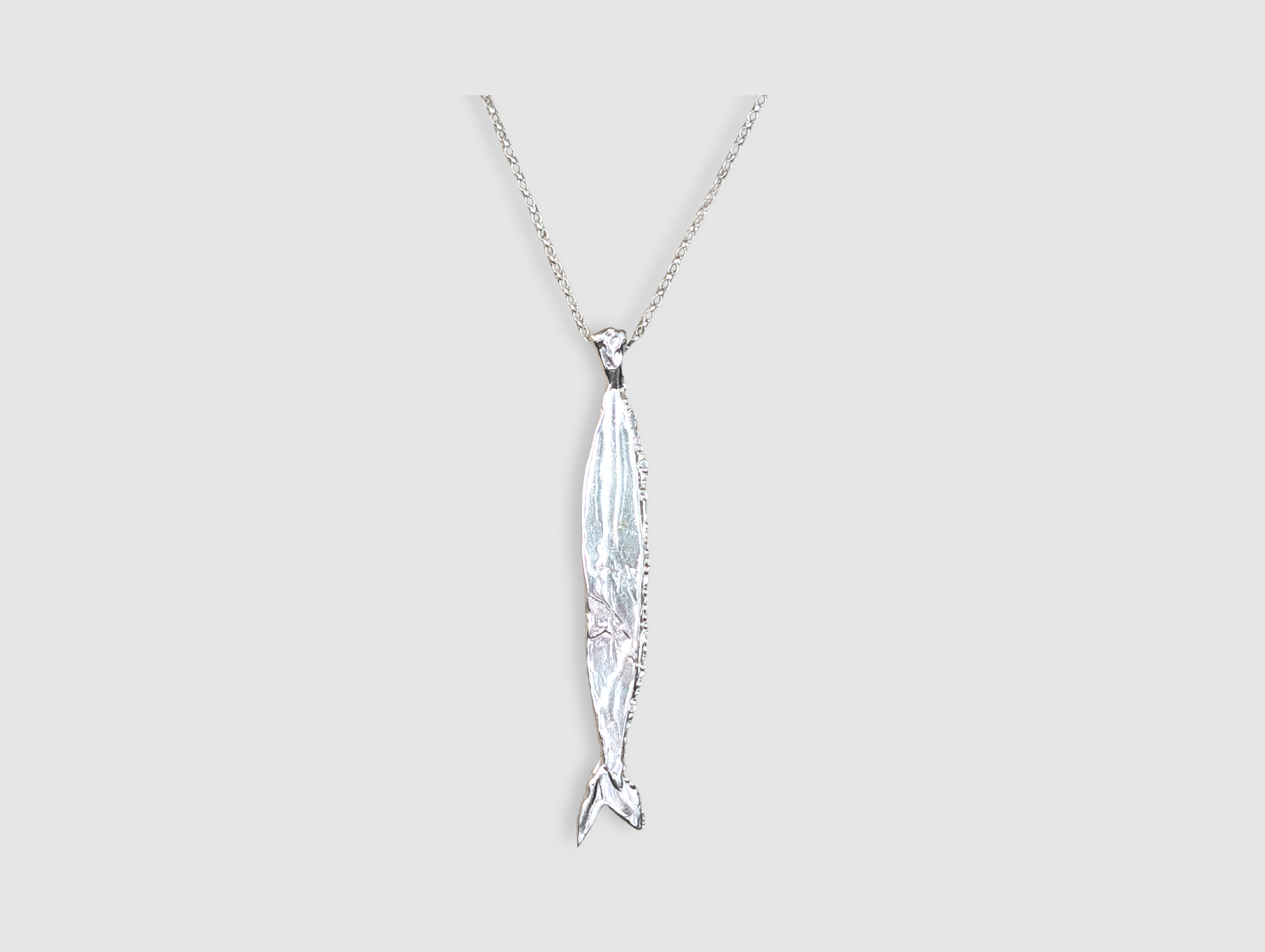 Milly-Maunder-Fish-Pendant-Long-Necklace-Coastal-Marine-Motifs-Jewellery-Beach-Summer-Pendant-Sealife-Ocean-Textured-Cool-Pisces-Sterling-Silver
