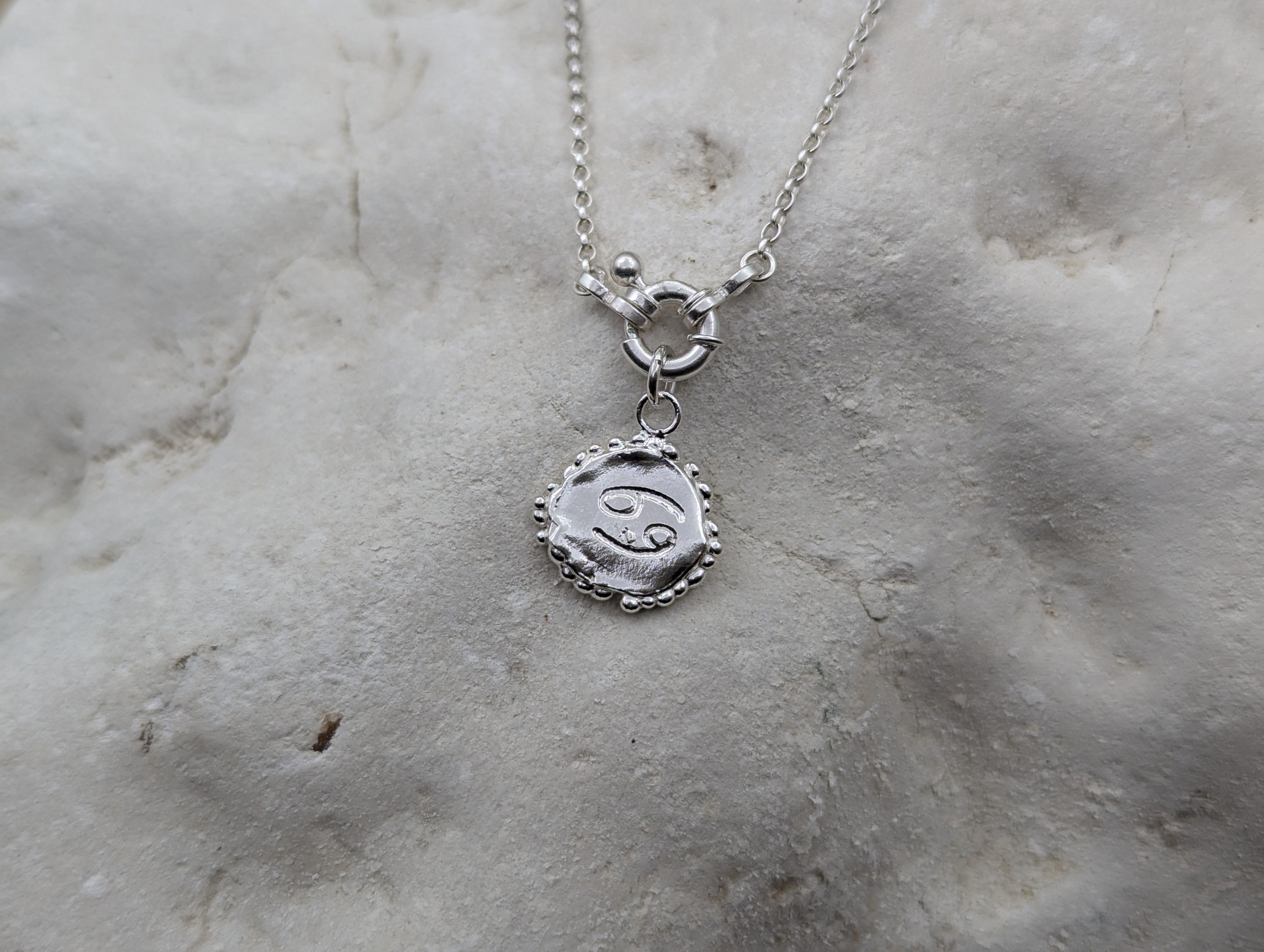 Milly-Maunder-Zodiac-Star-Sign-Coin-Disc-Vintage-Style-Antique-Heirloom-Pendant-Astrology-Chain-Necklace-Sterling-Silver-Personalised