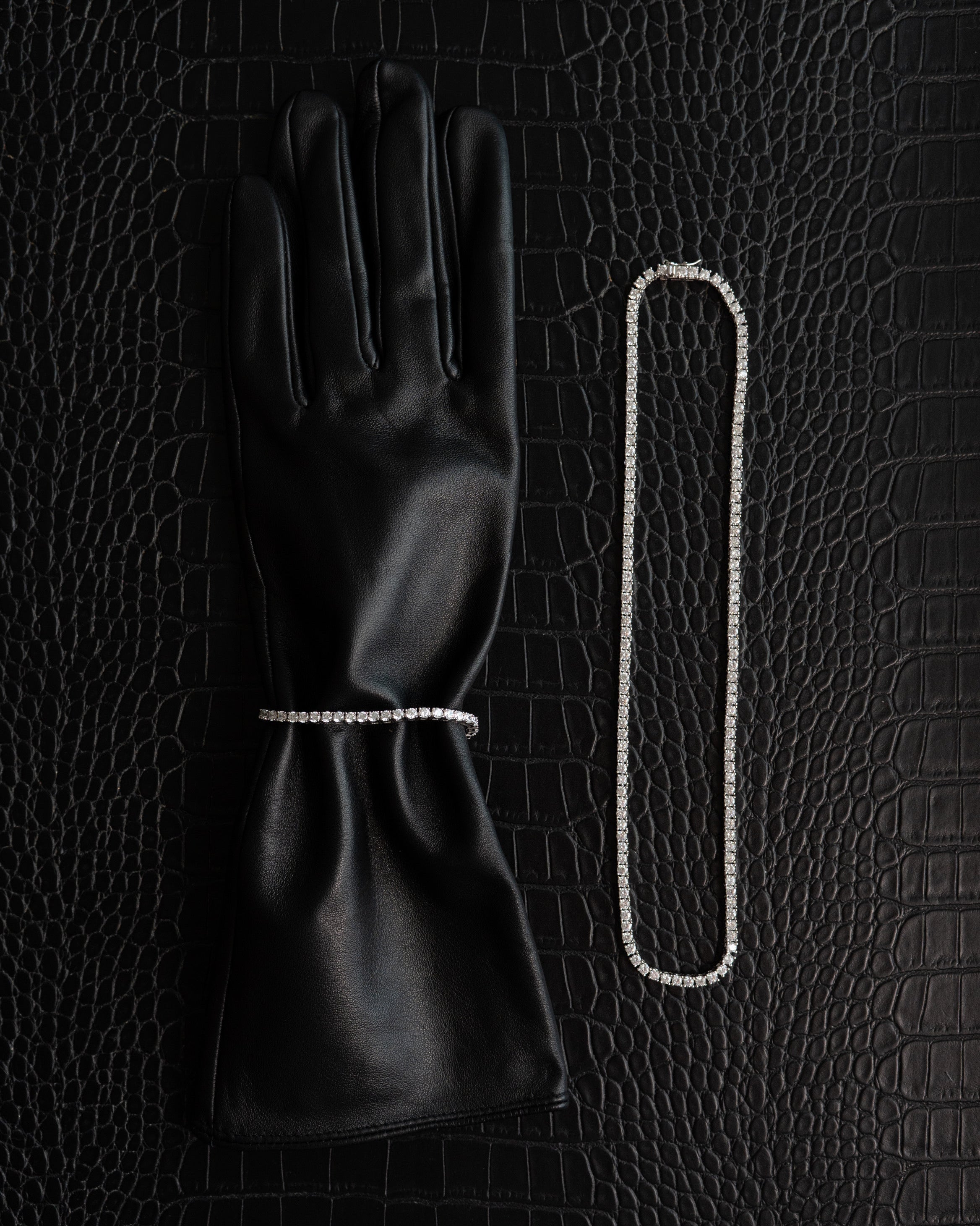 Miss-Cecilia-London-Classic-Tennis-Bracelet-Cubic-Zirconia-Diamond-Stone-Silver-Gold-Plated-Cool-Sparkly-Diamond-Evening-Party-Season-Jewellery-DemiFine-Demi-Fine-Contemporary-Cool-Jewellery