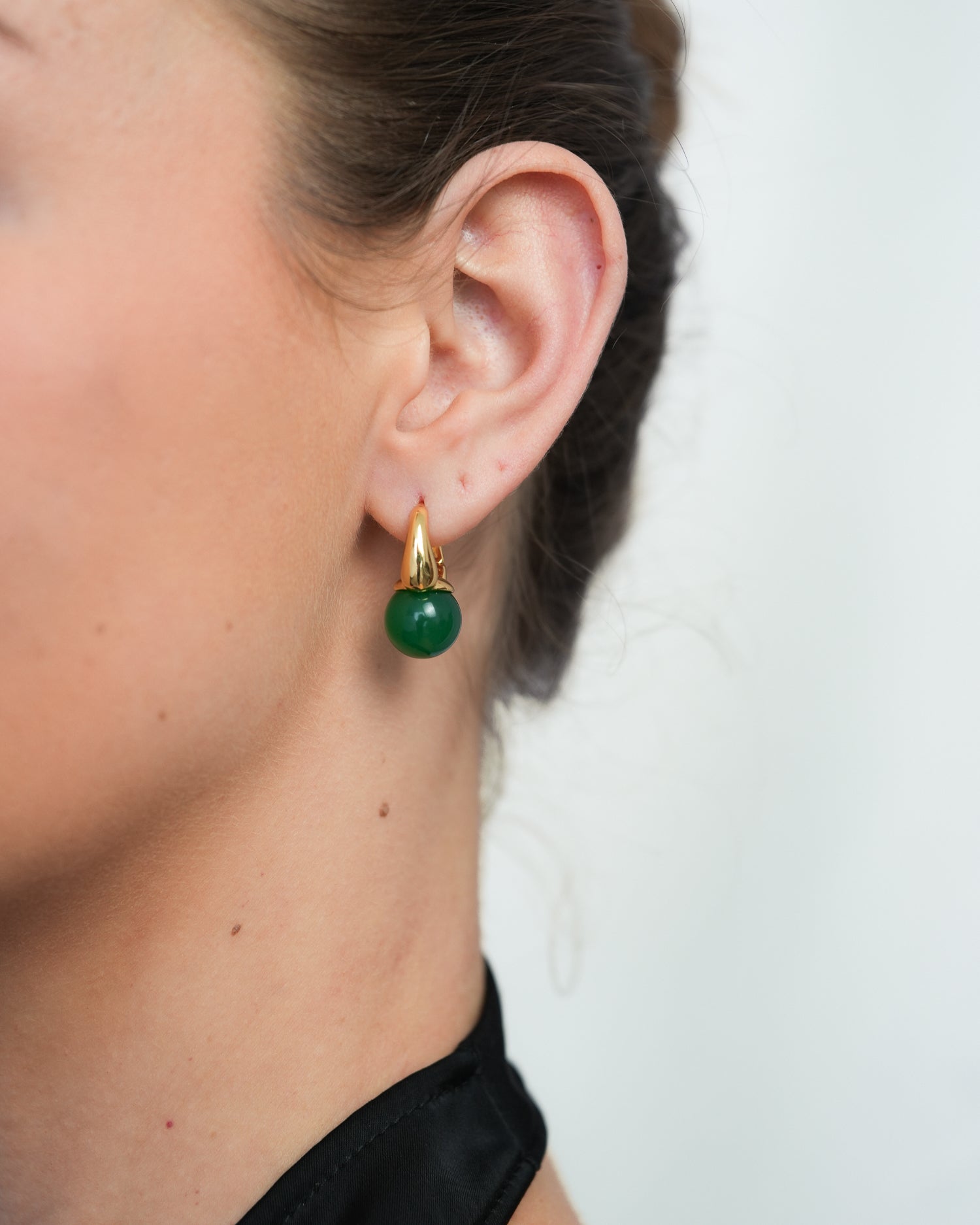 Miss-Cecilia-London-The-Sienna-Hoops-Red-Agate-Gemstone-Resin-Ball-Stone-Green-Hoop-Earrings-Cool-Summer-Colourful-Jewellery-Demifine-contemporary
