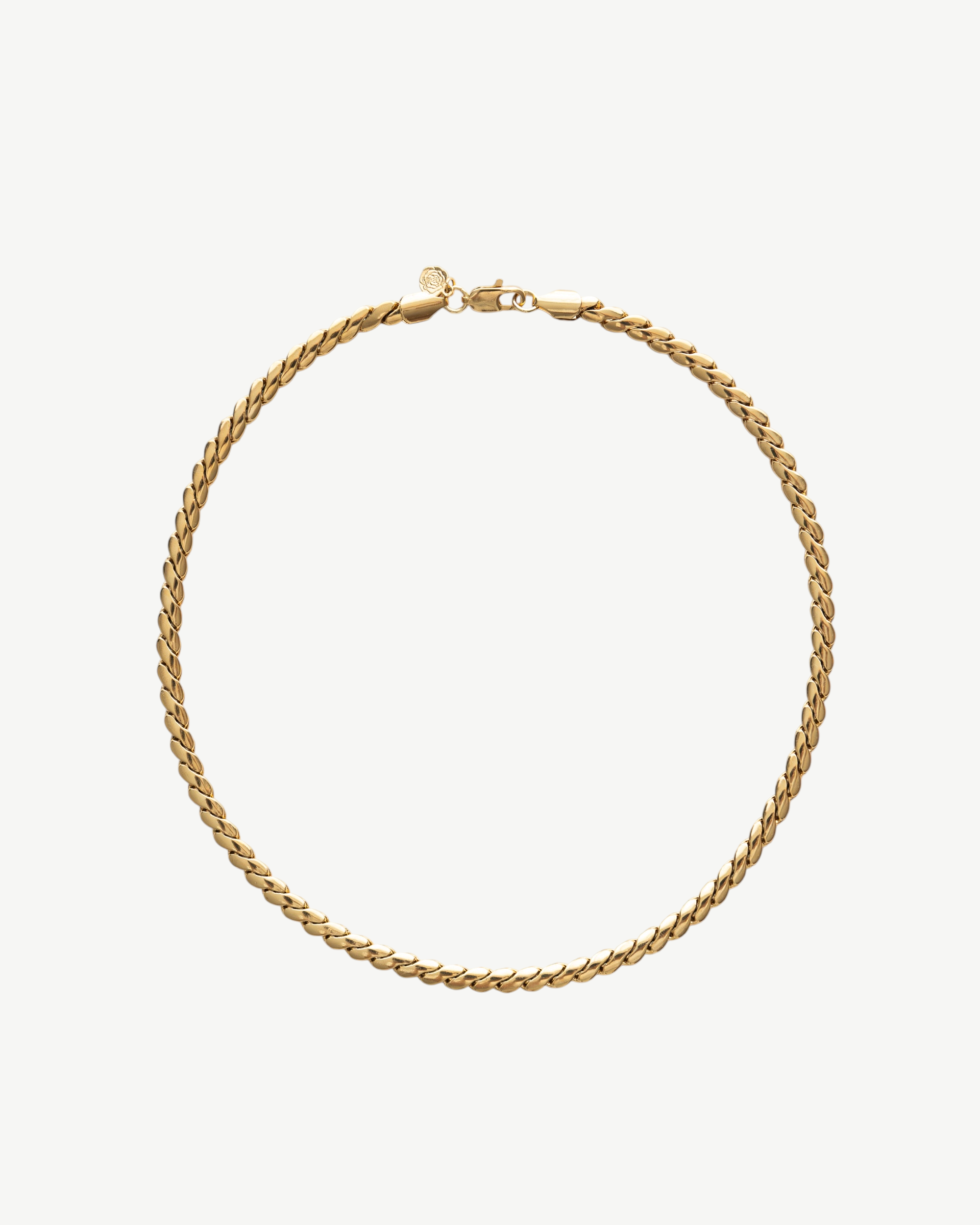 Miss-Cecilia-Vintage-Style-Chunky-Soho-Chain-Necklace-Gold-18ct-Plated-Cool-Effortless-Timeless-Everyday-Necklace-Contemporary-DemiFine