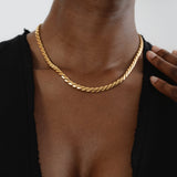 Miss-Cecilia-Vintage-Style-Chunky-Soho-Chain-Necklace-Gold-18ct-Plated-Cool-Effortless-Timeless-Everyday-Necklace-Contemporary-DemiFine