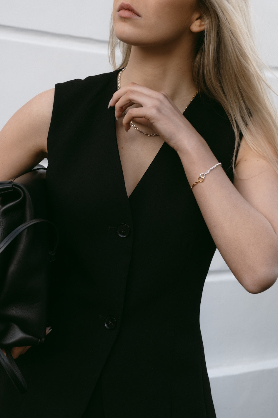 Norma-Jewellery-studio-7-exclusive-Flow-necklace-sterling-Silver-oval-Belcher-chain-silver-rectangle-trace-chain-gold-vermeil-18ct-curb-chain-cool-mixed-metal-London