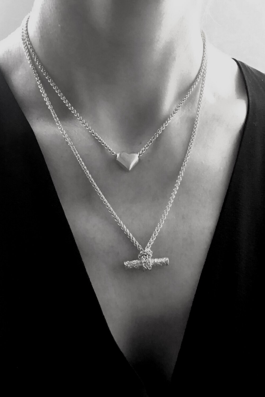 Ruddock-Chunky-T-Bar-Knotted-Textured-Pendant-Chain-Necklace-18ct-Gold-Plated