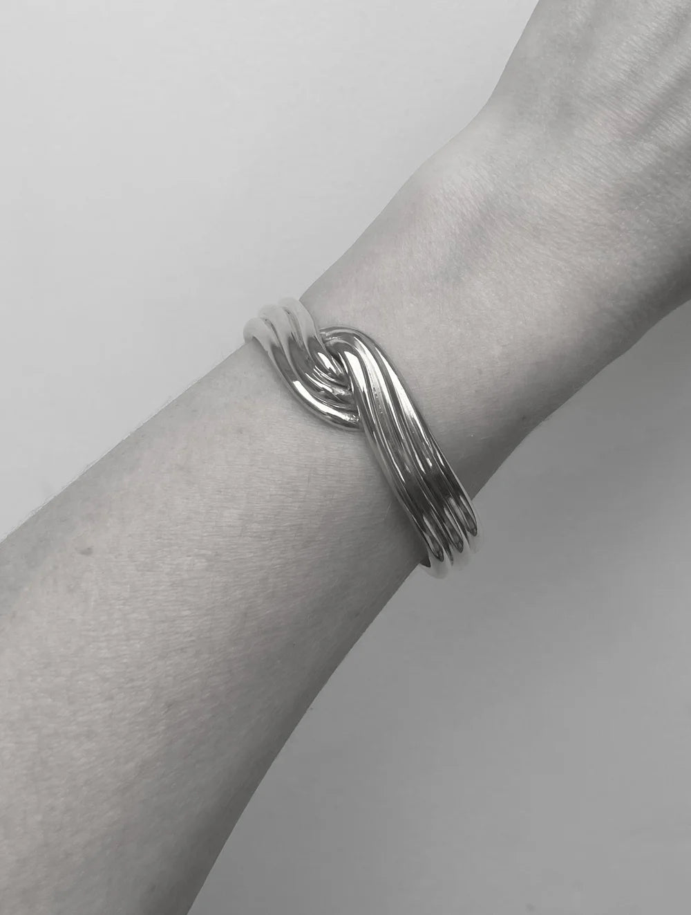 Ruddock-Gia-Cuff-Bangle-Bracelet-Triple-Clean-Lines-Fluid-Twisted-Forms-Tubes-Sculptural-Ribbed-Rippled-Sterling-Silver-Chunky-Cool-Minimal-Sleek-Bracelet-Cuff
