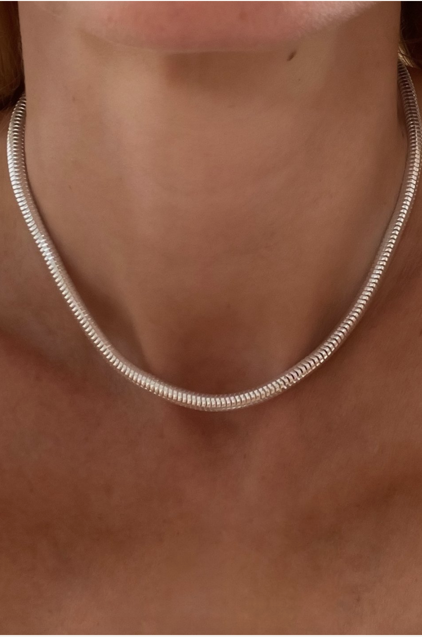 Ruddock-Jumbo-Snake-Chain-Statement-Chunky-Sterling-Silver-Necklace-Minimial1