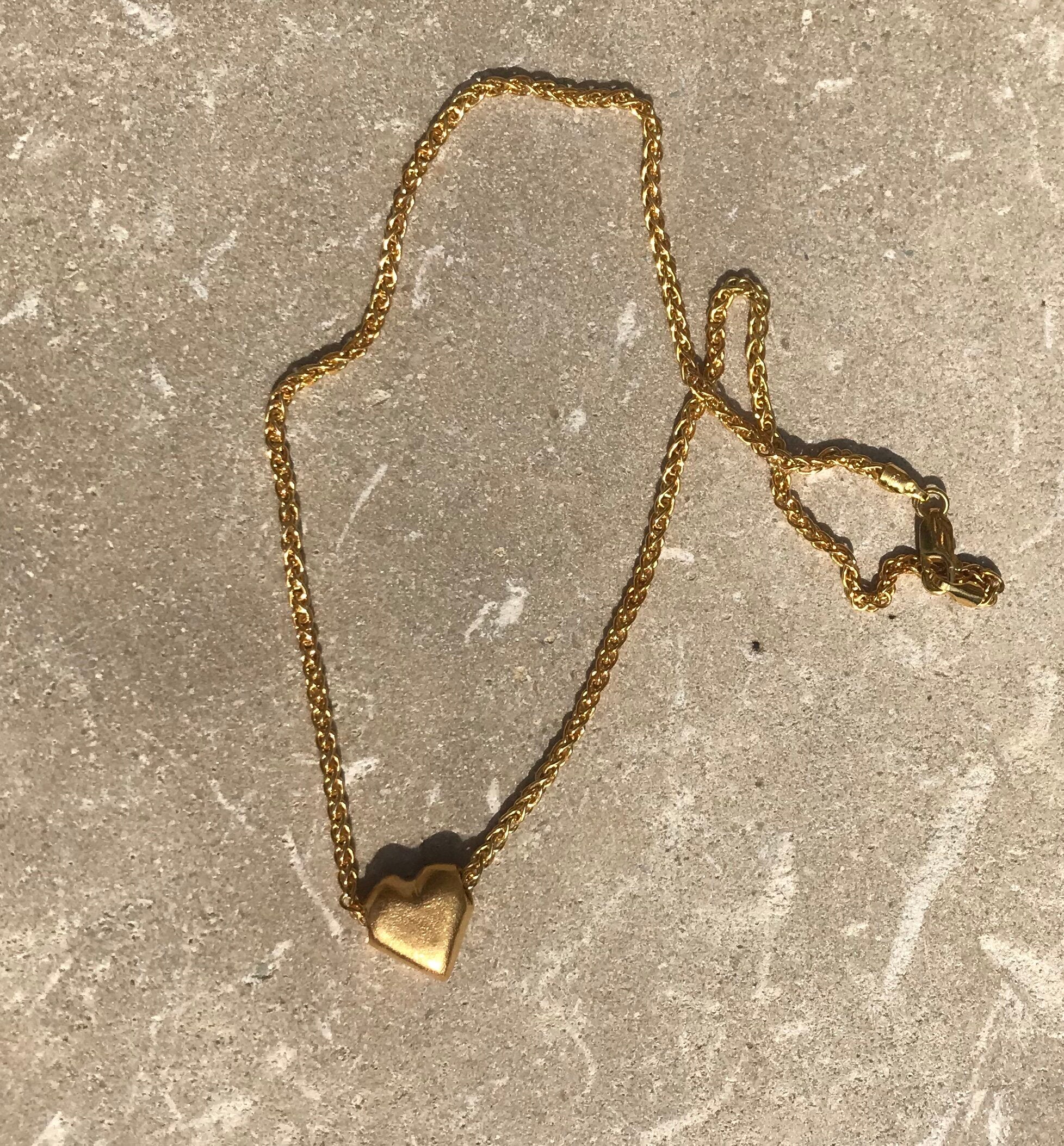 Ruddock-Love-Token-Chunky-Heart-Pendant-Necklace-Sterling-Silver