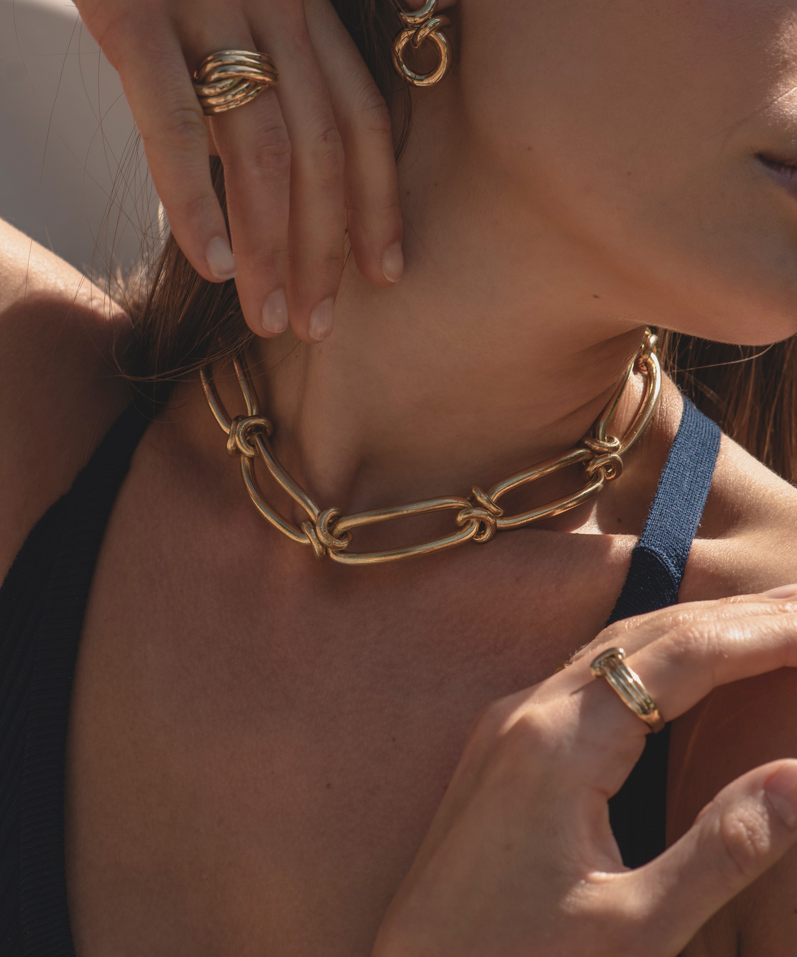 Ruddock-Rollo-Chunky-Oval-Loop-Chain-Statement-Necklace-18ct-Gold-Plated