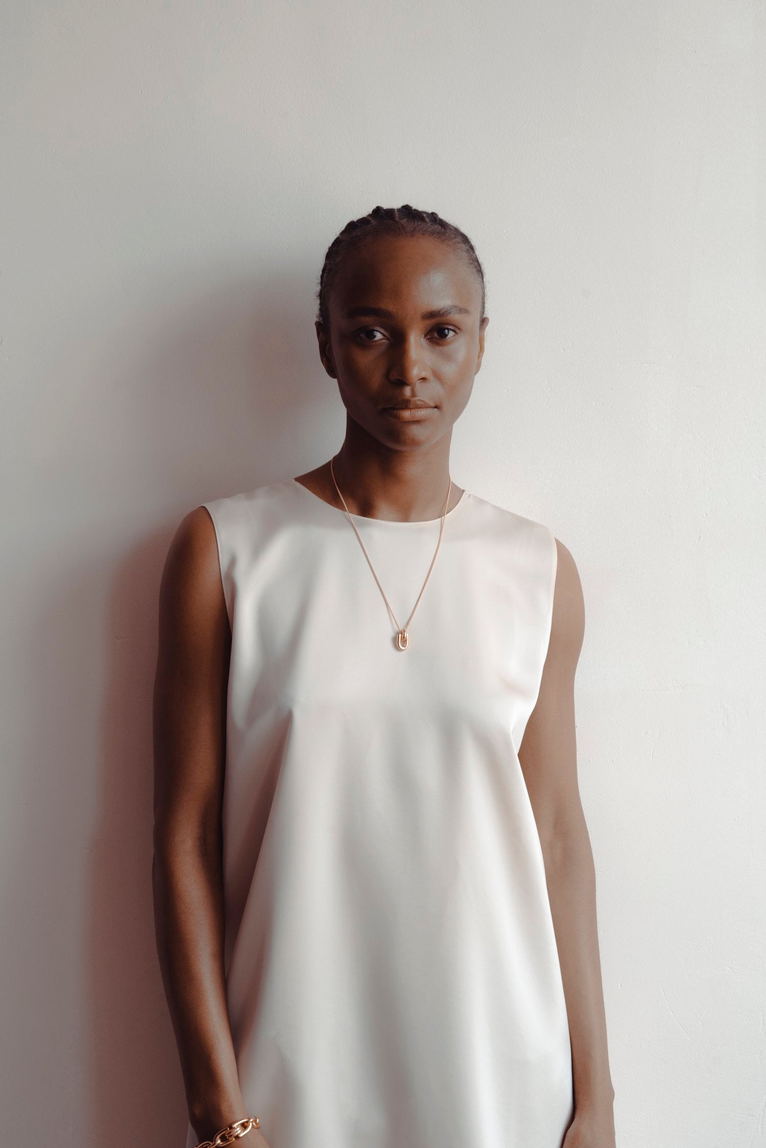 Ruddock-Uma-Sculptural-Pendant-Necklace-Modern-Sterling-Silver