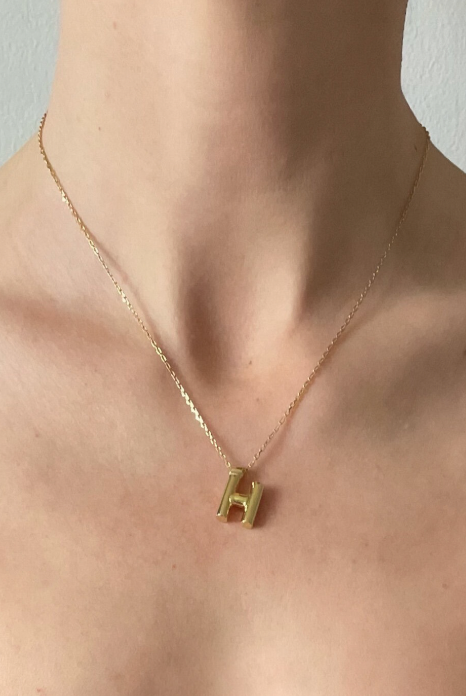 Ruddock-initial-alphabet-chunky-letter-personalised-pendant-necklace-sterling-silver-18ct-gold-plated