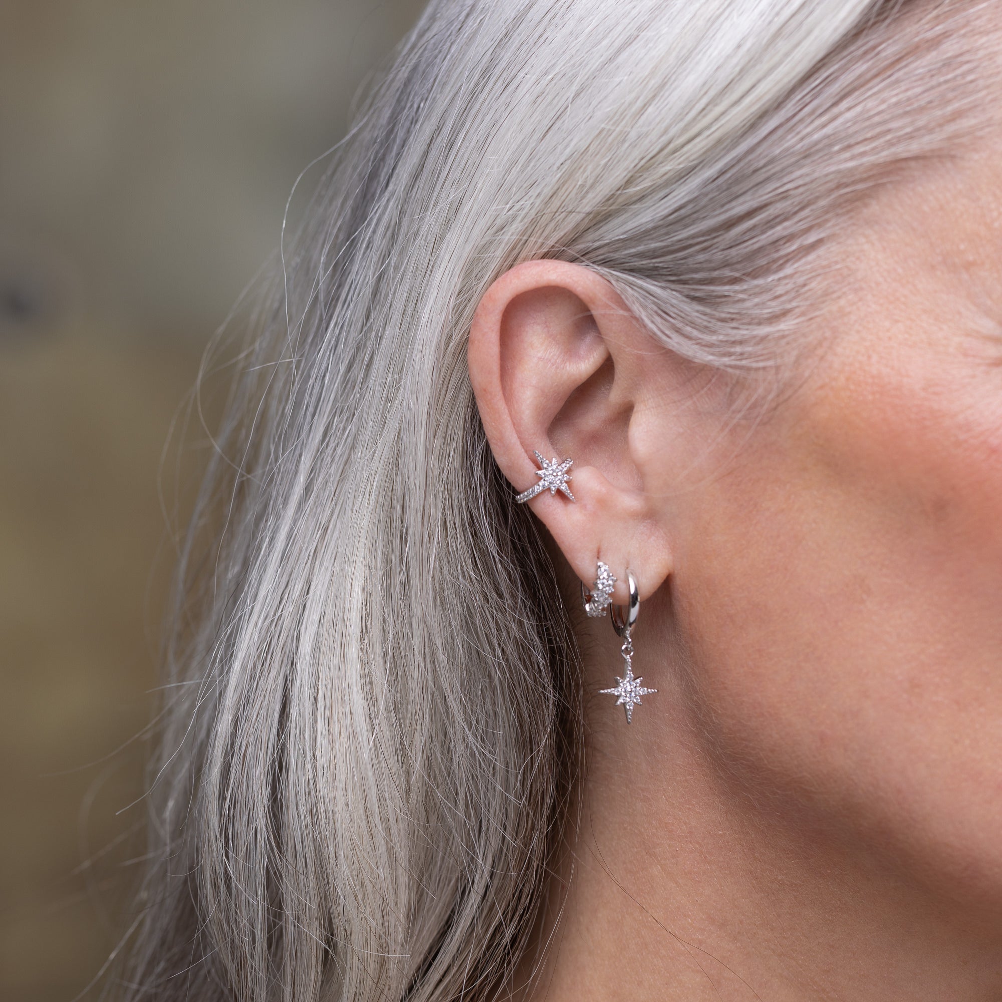 Scream-Pretty-Starburst-Star-Small-Single-Cubic-Zirconia-Clear-Diamond-Stone-Star-Ear-Cuff-Evening-Jewellery-Demifine-Statement-Sparkle-Cool-Minimal