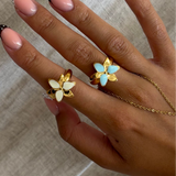 Squeeze-Jewellery-Stargazer-Flower-Ring-Gold-Silver-Blue-Vanilla-Cream-Oriental-Lily-Statement-Cocktail-Ring-Cute-Jewellery
