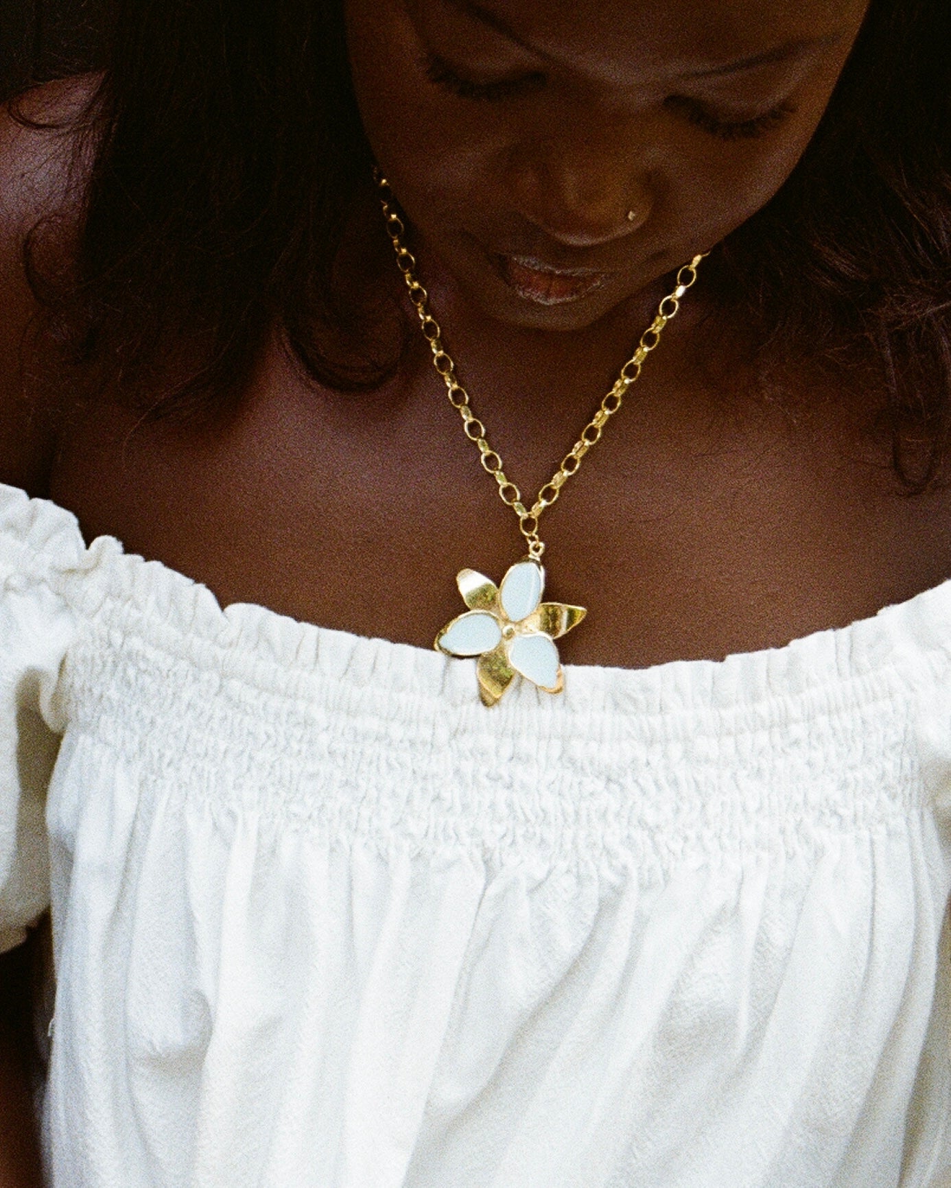 Squeeze-London-Chunky-Chain-Oversized-Statement-Flower-Pendant-Necklace-Sky-Blue-Enamel-Gold-Vermeil