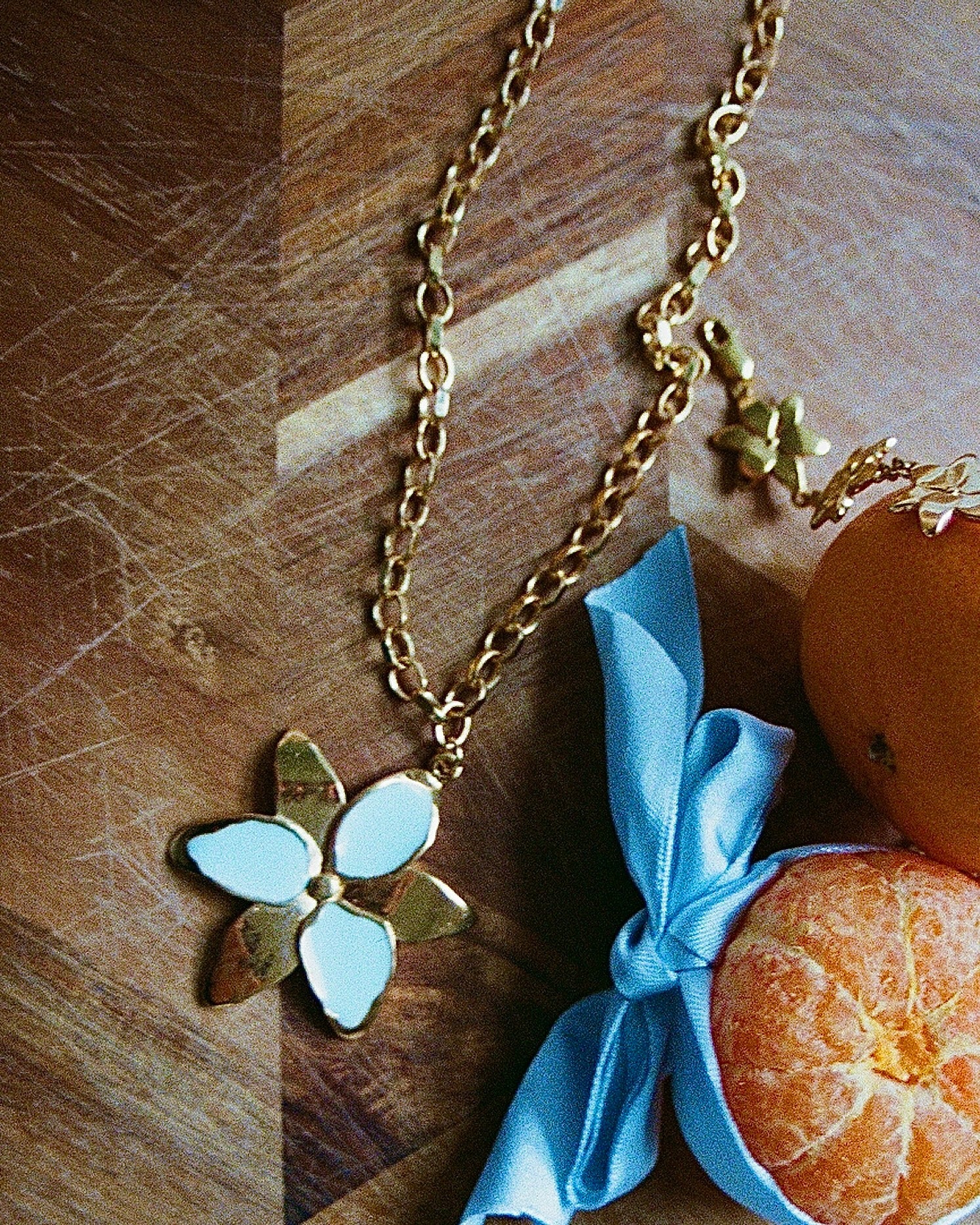 Squeeze-London-Chunky-Chain-Oversized-Statement-Flower-Pendant-Necklace-Sky-Blue-Enamel-Gold-Vermeil