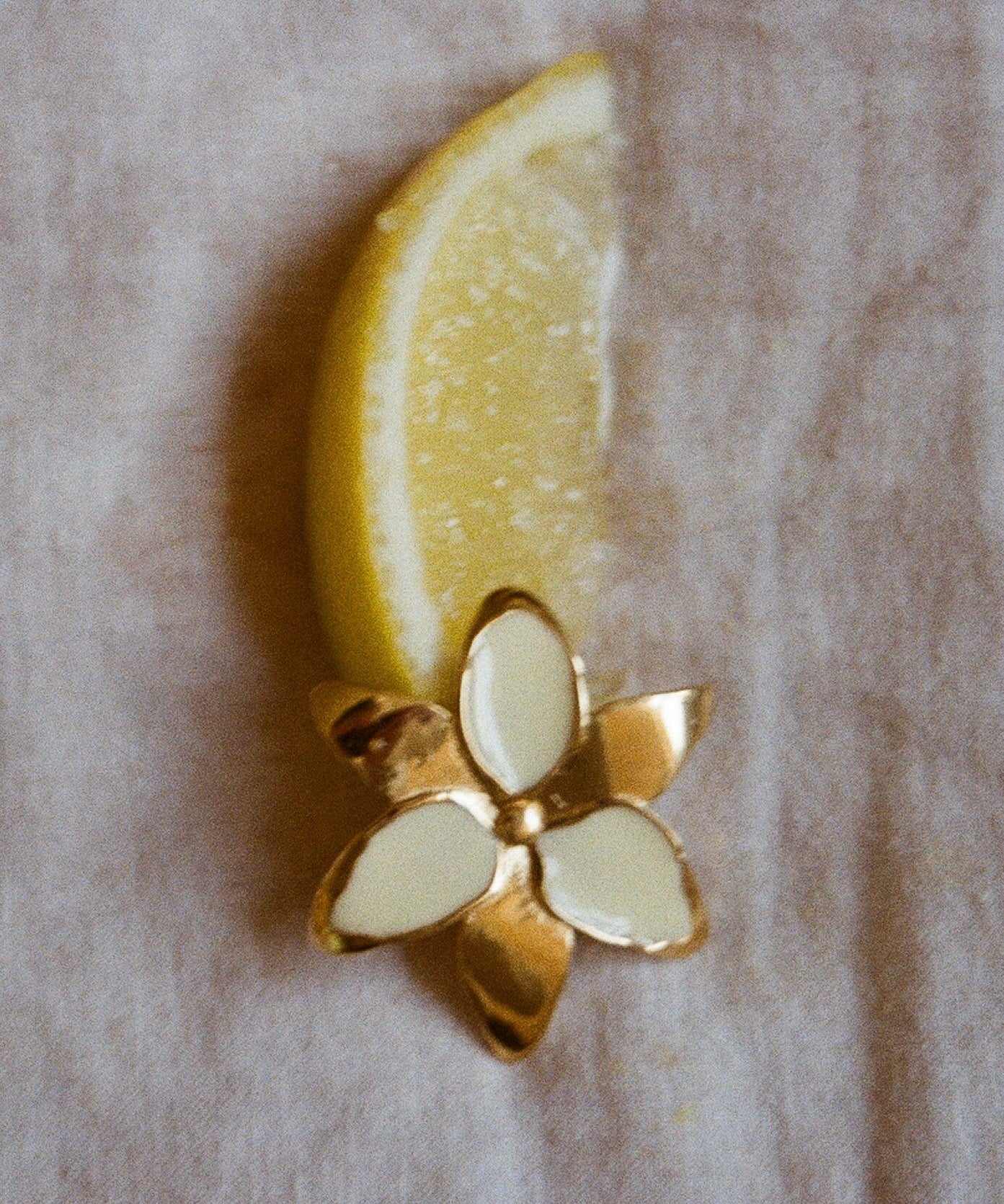 Squeeze-London-Oversized-Statement-Flower-Cocktail-Twins-Earrings-Cream-Enamel-Gold-Vermeil