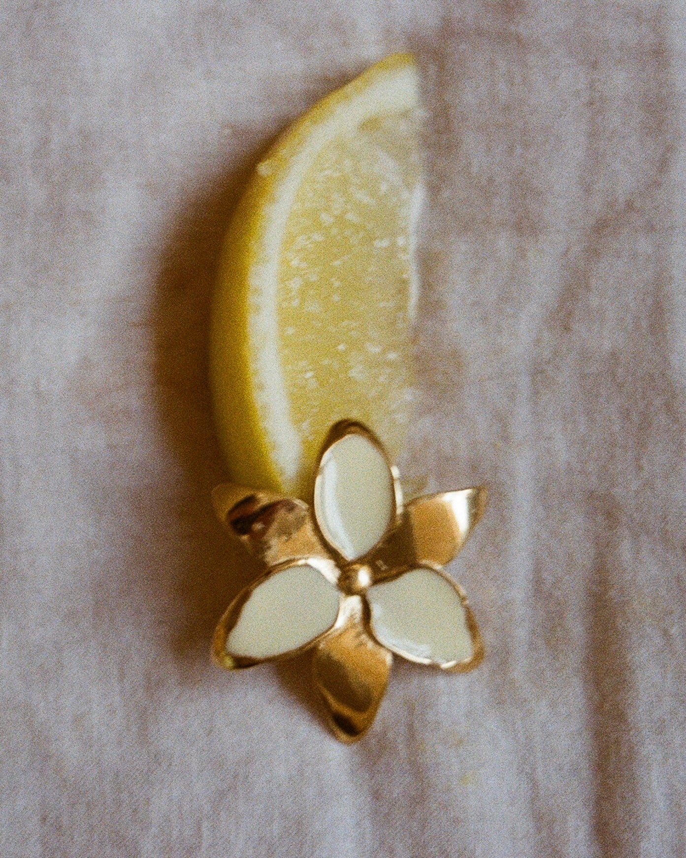 Squeeze-London-Oversized-Statement-Flower-Cocktail-Twins-Earrings-Cream-Enamel-Gold-Vermeil