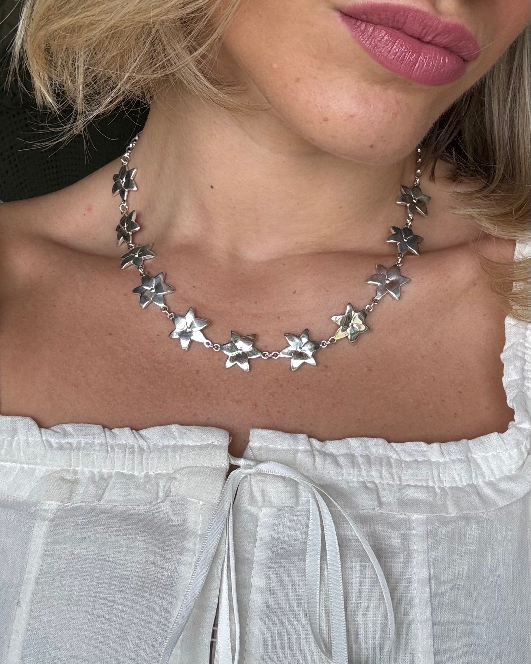 Squeeze-London-Rosella-Dream-Flower-Charm-Necklace-Chunky-Statement-Gold-Vermeil-Sterling-Silver